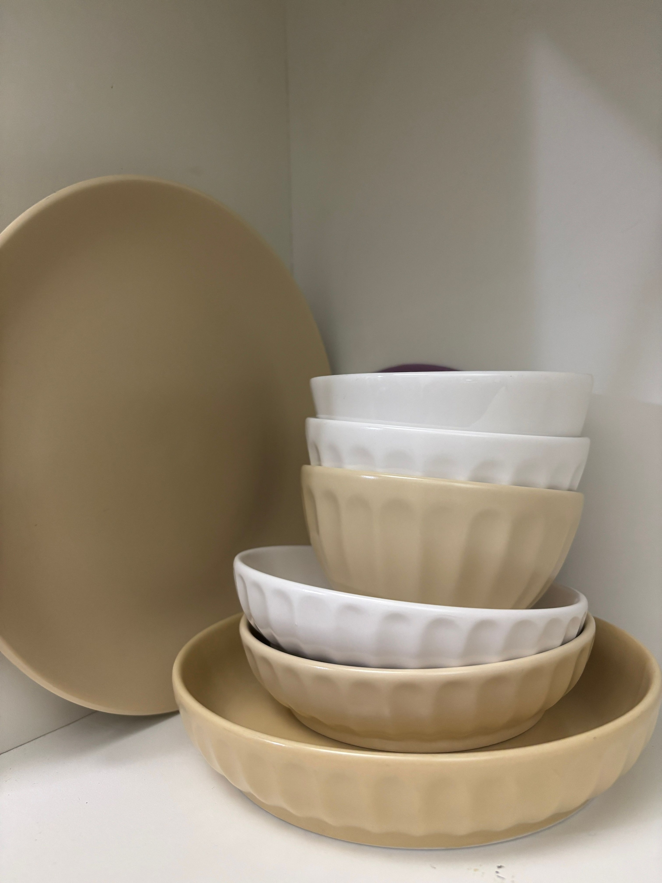 Mild Matte Dinnerware Set for 2 (9-Piece) user photo