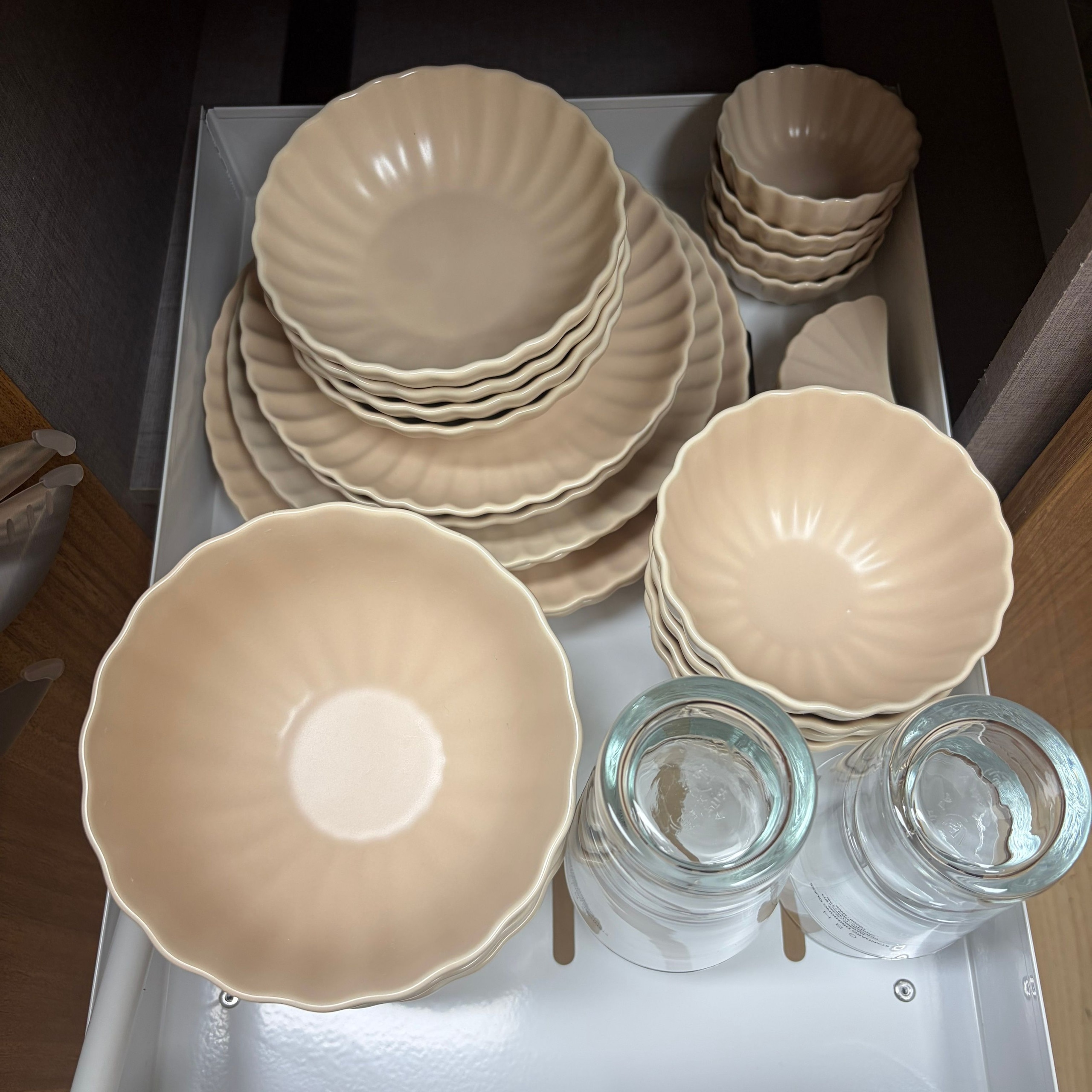 Shell Dinnerware Set for 2 (14-Piece) user photo