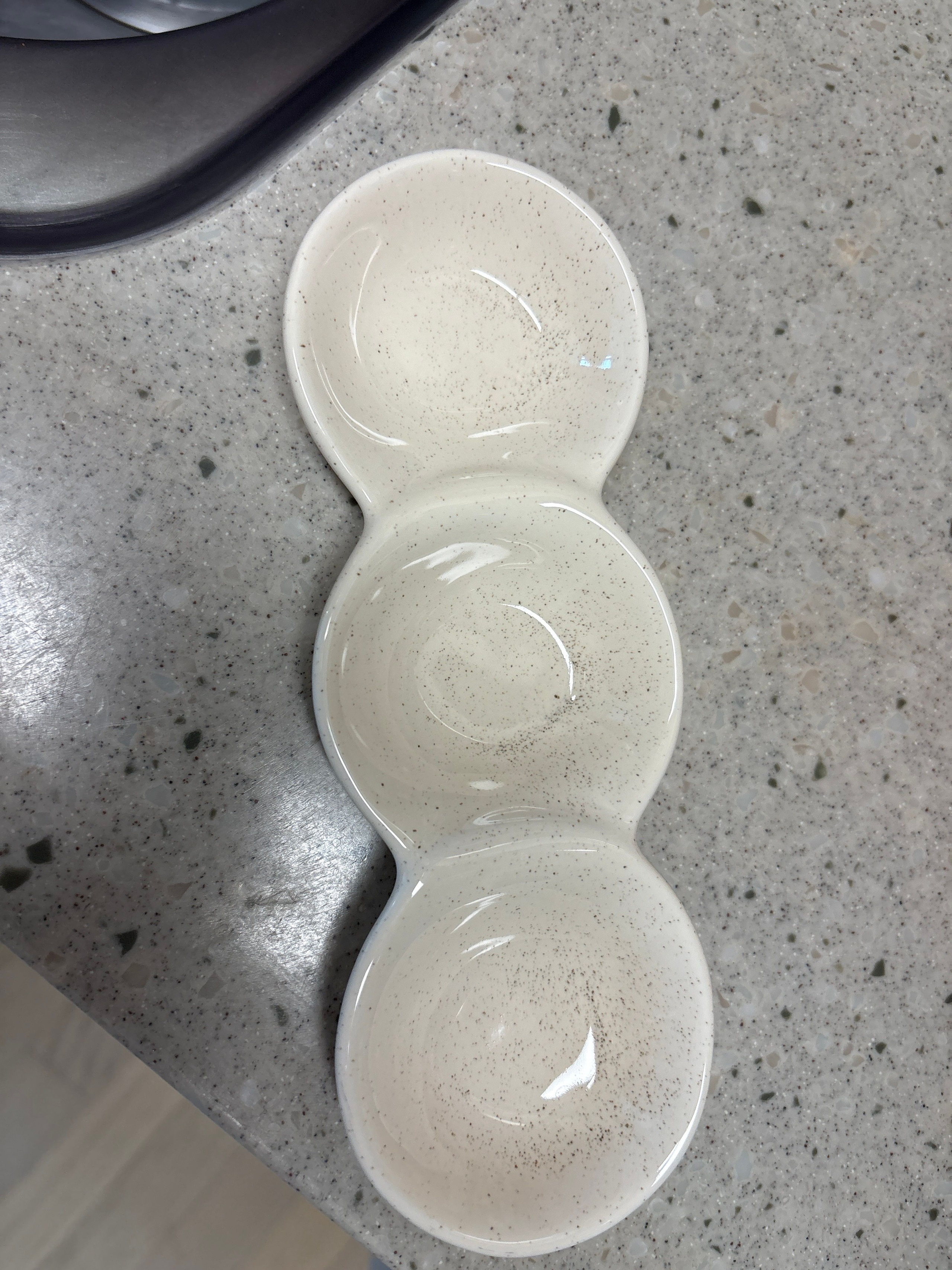 Pebbler 3-Section Divided Sauce Dish user photo