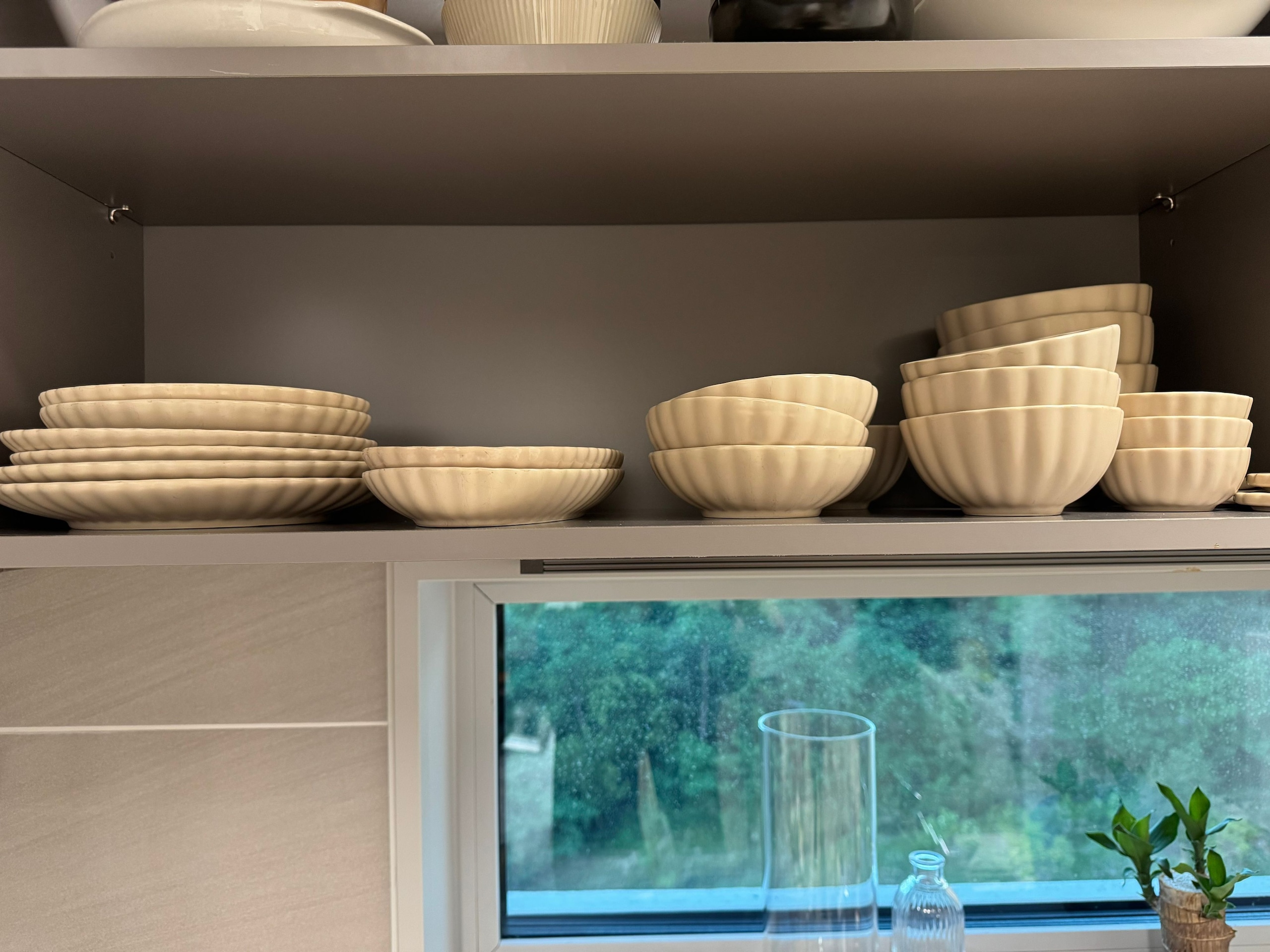 Shell Dinnerware Set for 2 (14-Piece) user photo
