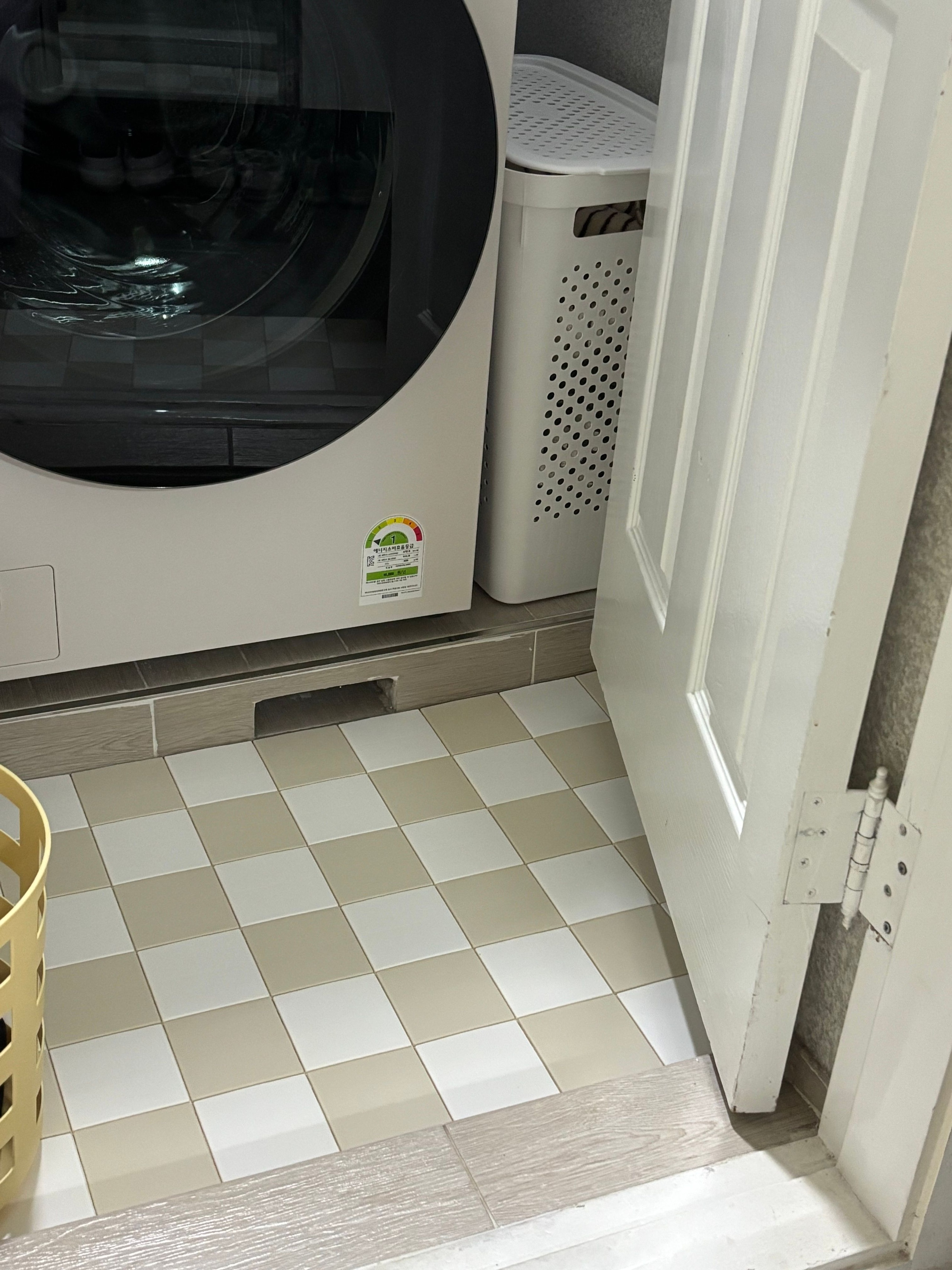 Seamless Checkerboard Deck Tile Set user photo