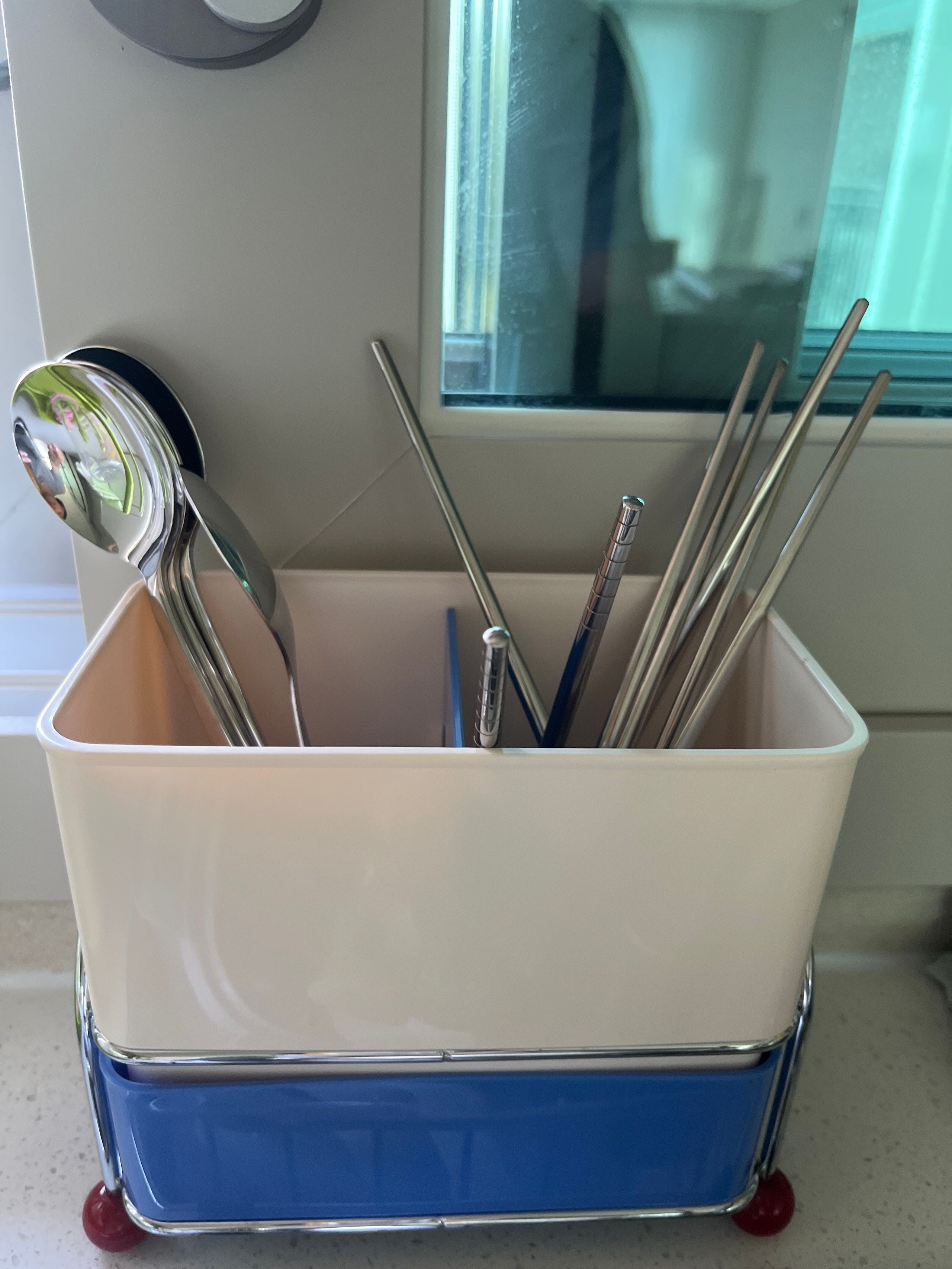 Bauhaus 2-Compartment Draining Cutlery & Utensil Holder user photo