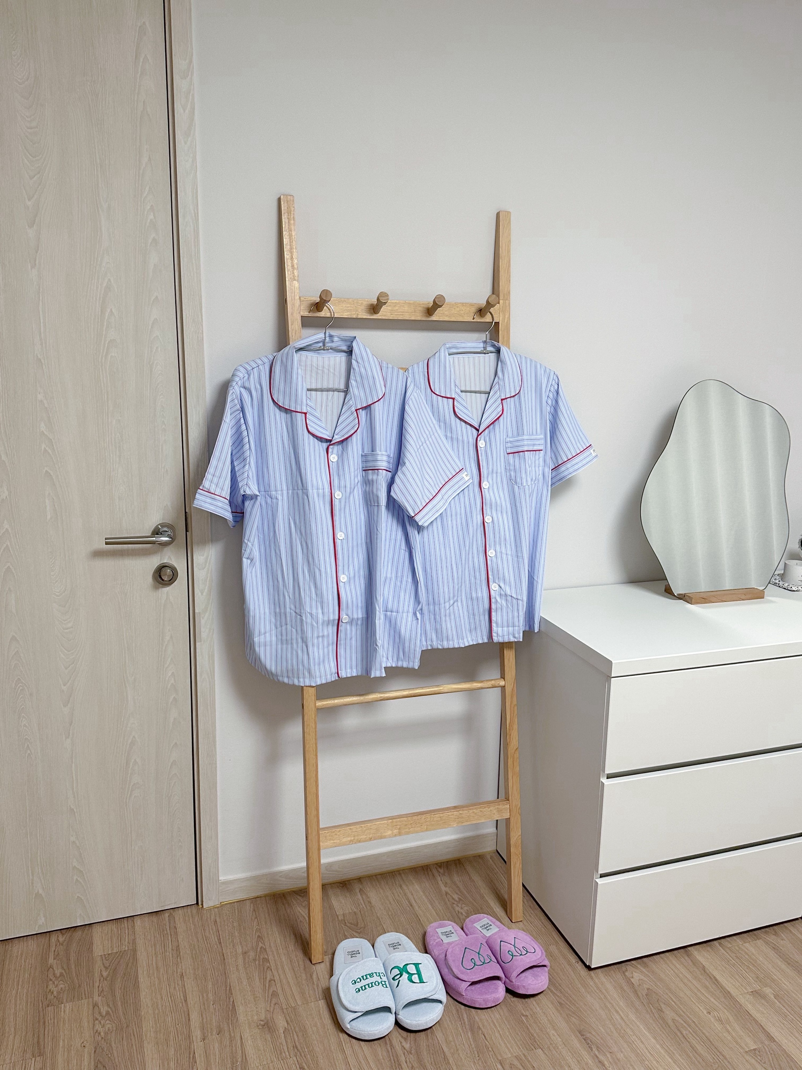 Solid Wood Ladder Clothes Rack Stand user photo