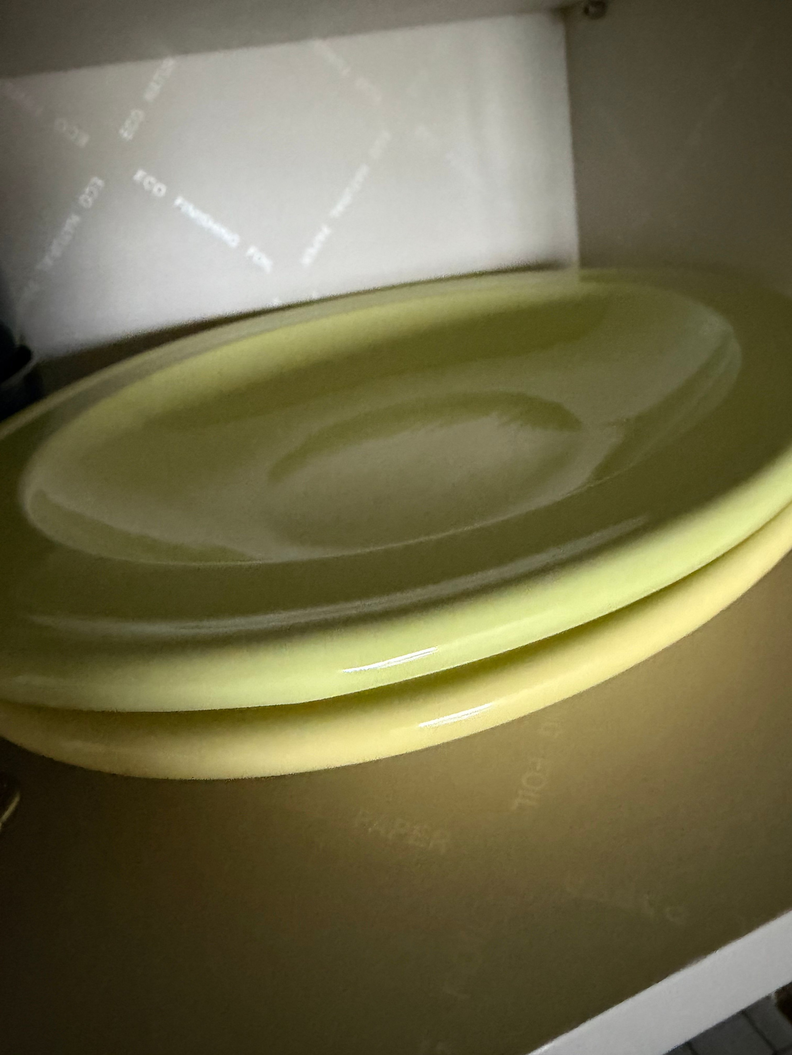 Vivid Color Oval Deep Plate user photo