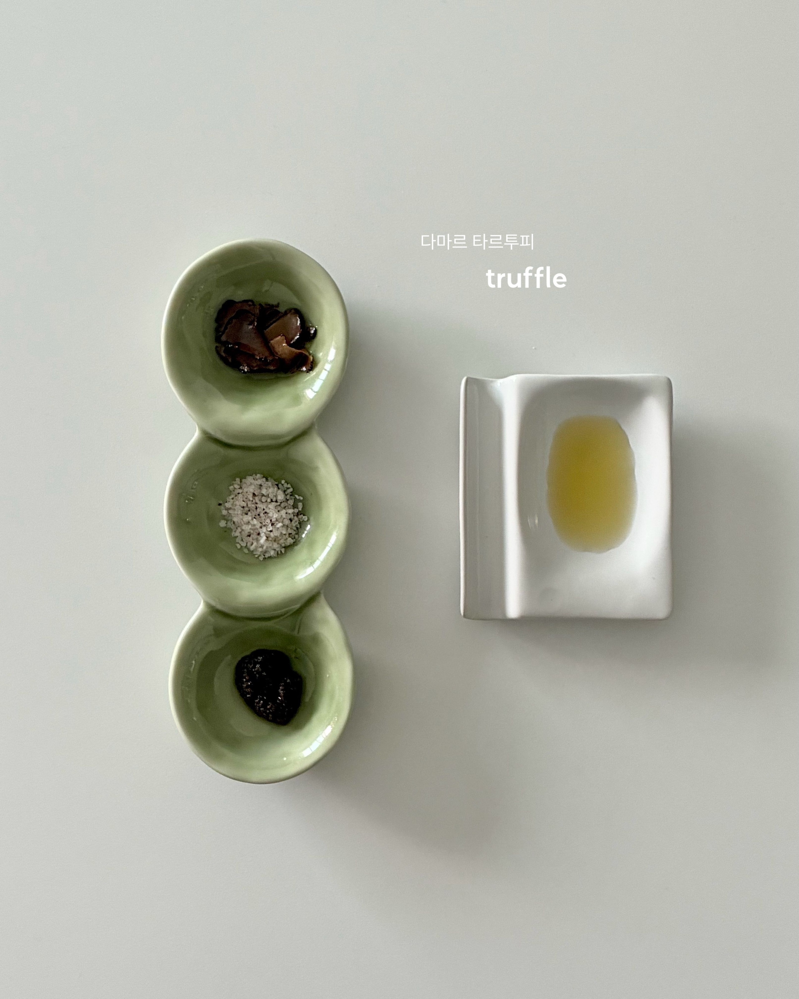 3-Compartment Bean Shape Sauce Plate user photo