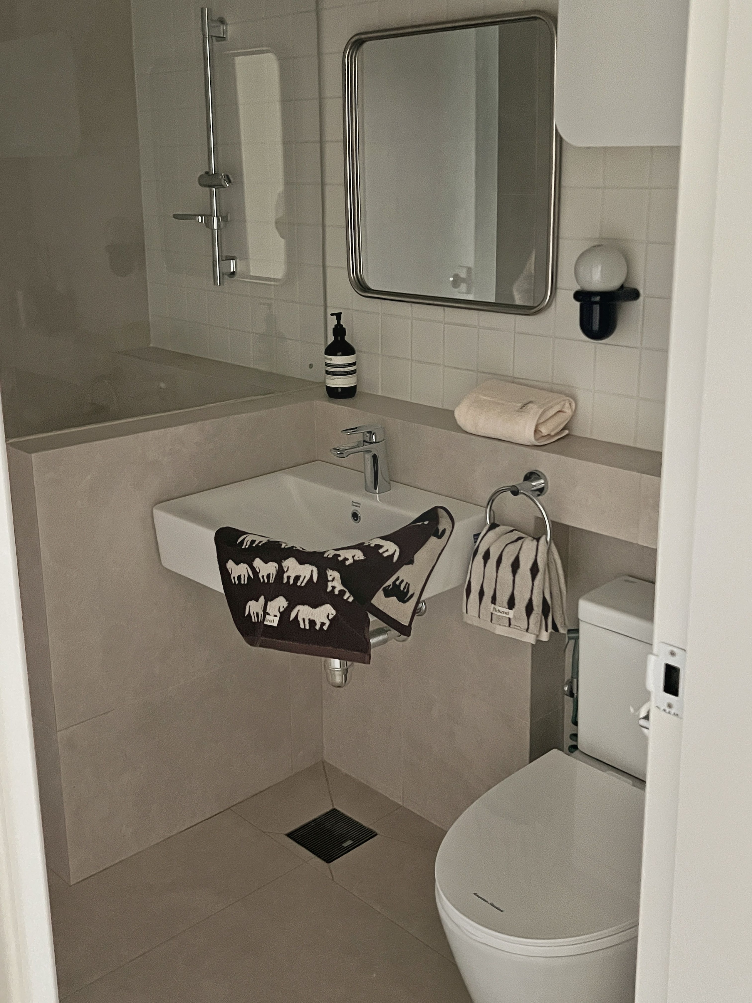Slow Bath Design Soft 40s Cotton Towel Sets user photo