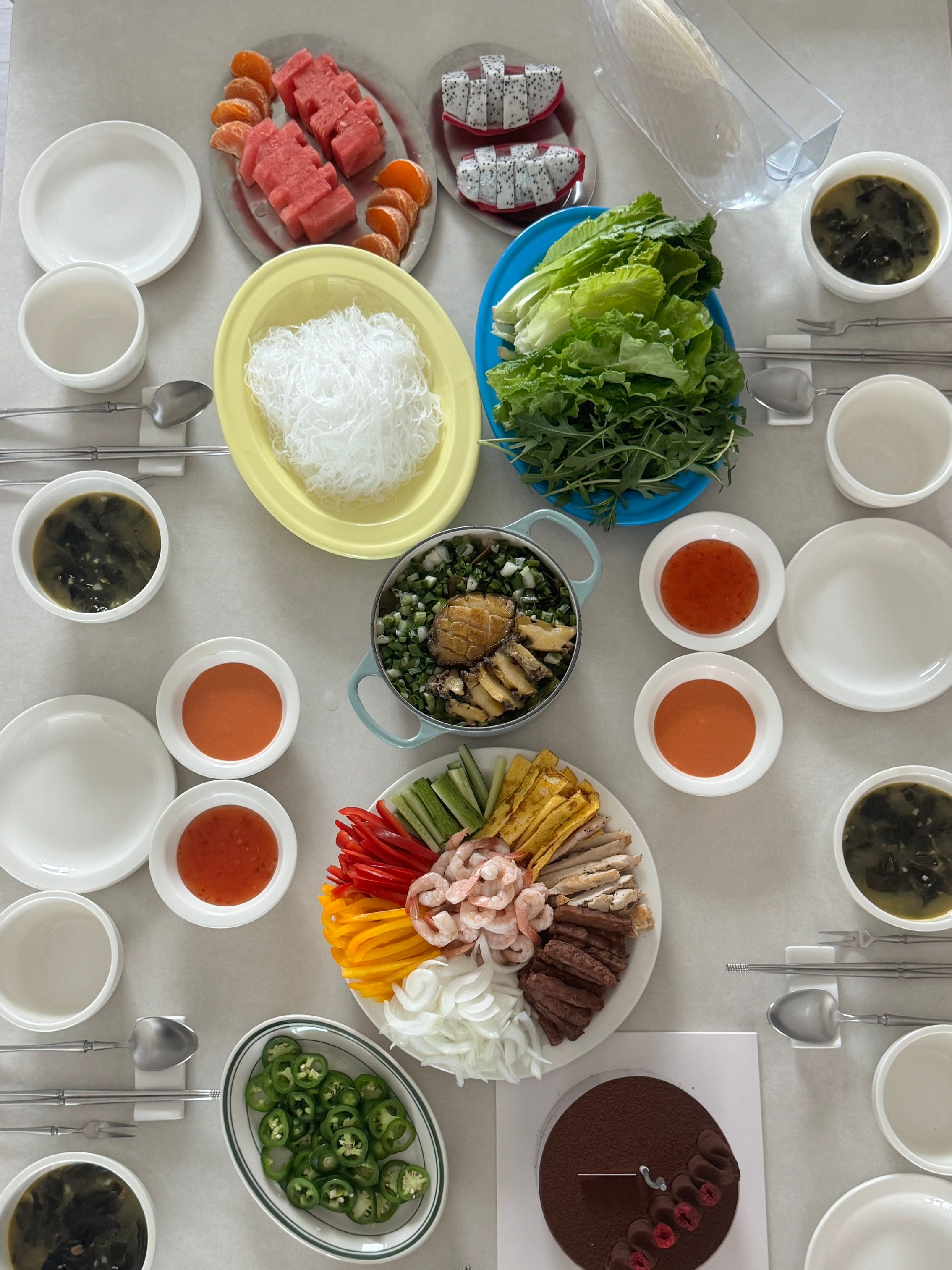 Vivid Color Oval Deep Plate user photo