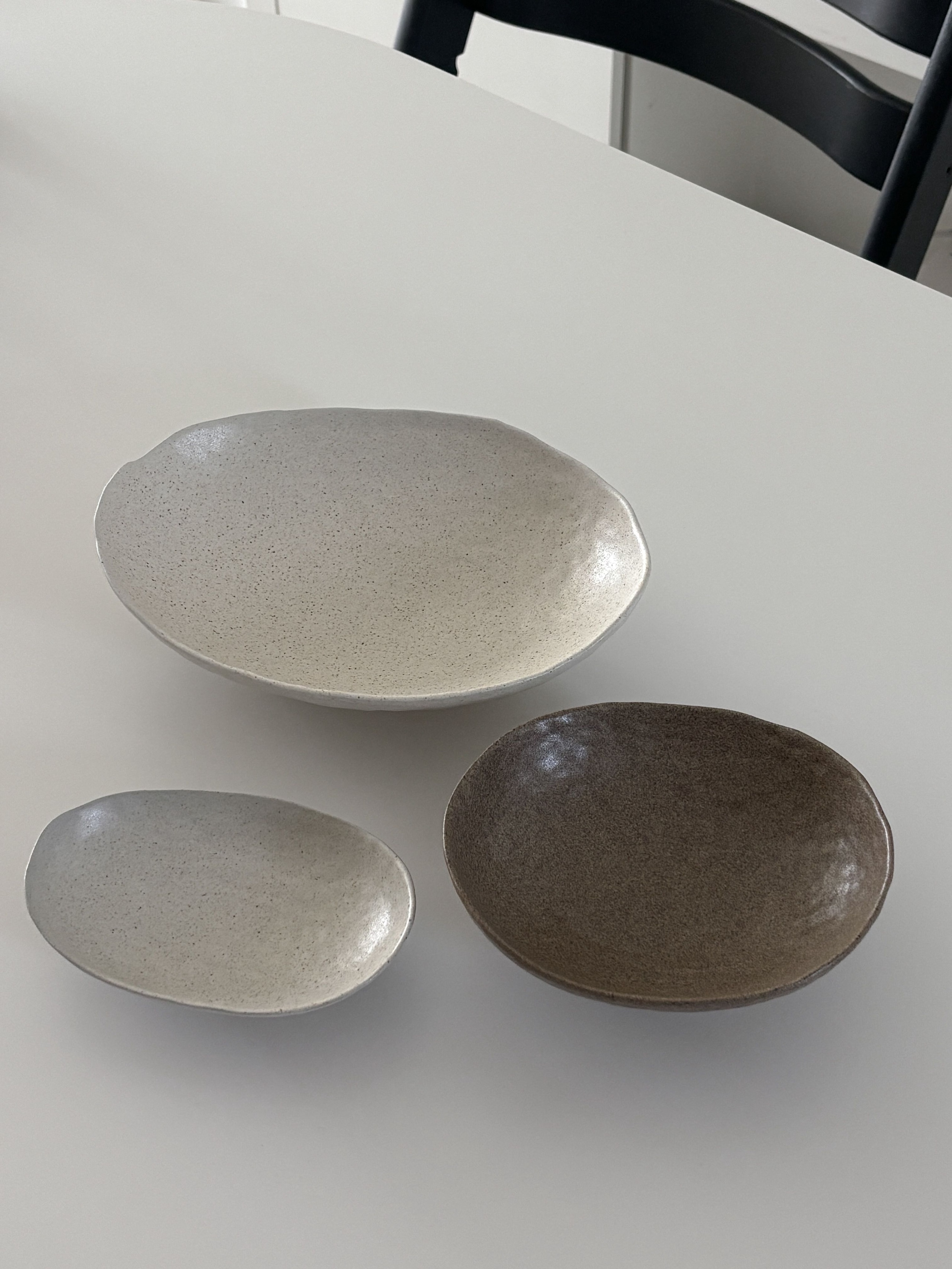 Neoul Handmade Footed Oval Pasta Bowl – Large user photo