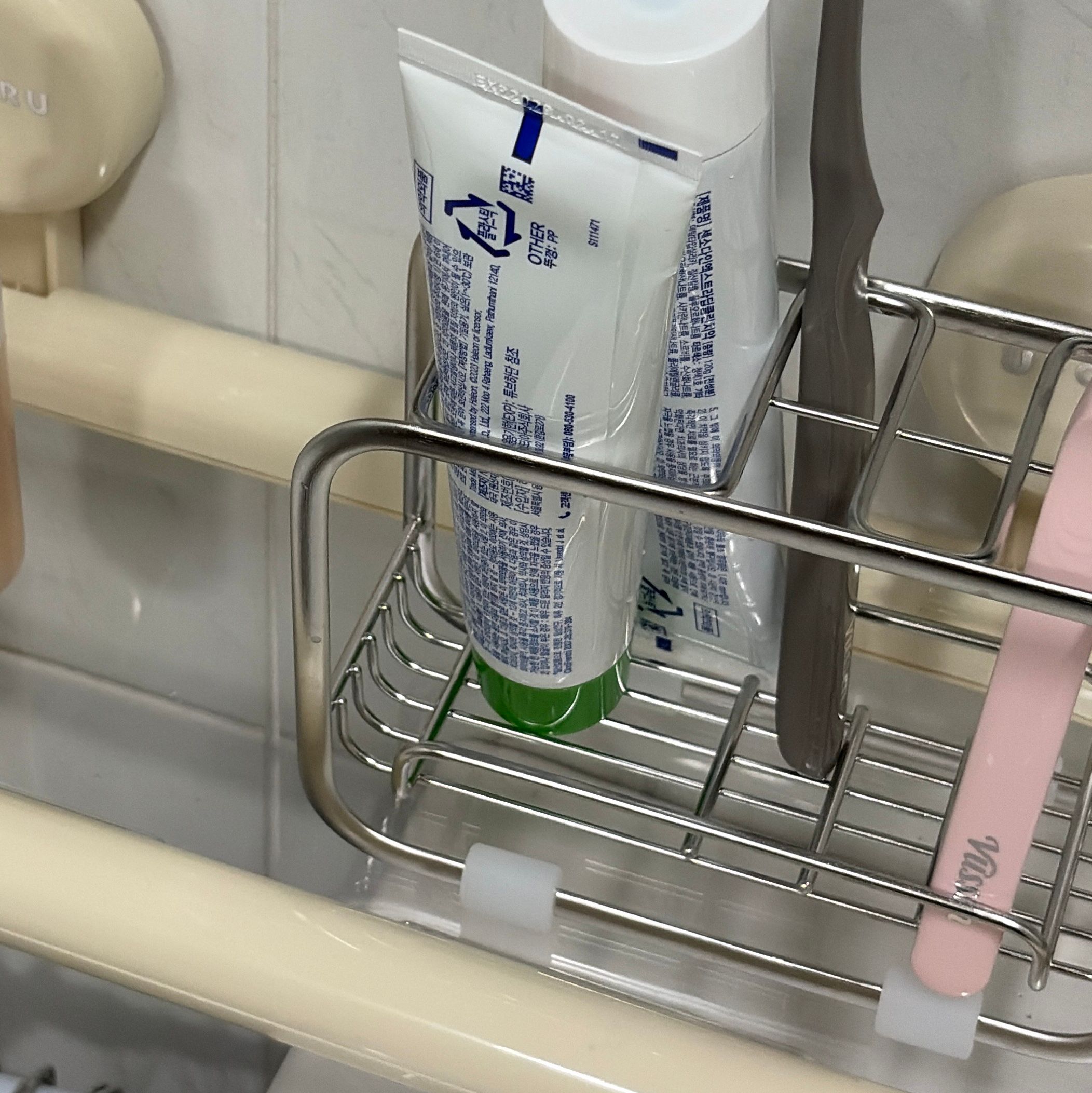 304 Stainless Steel Toothbrush Holder user photo