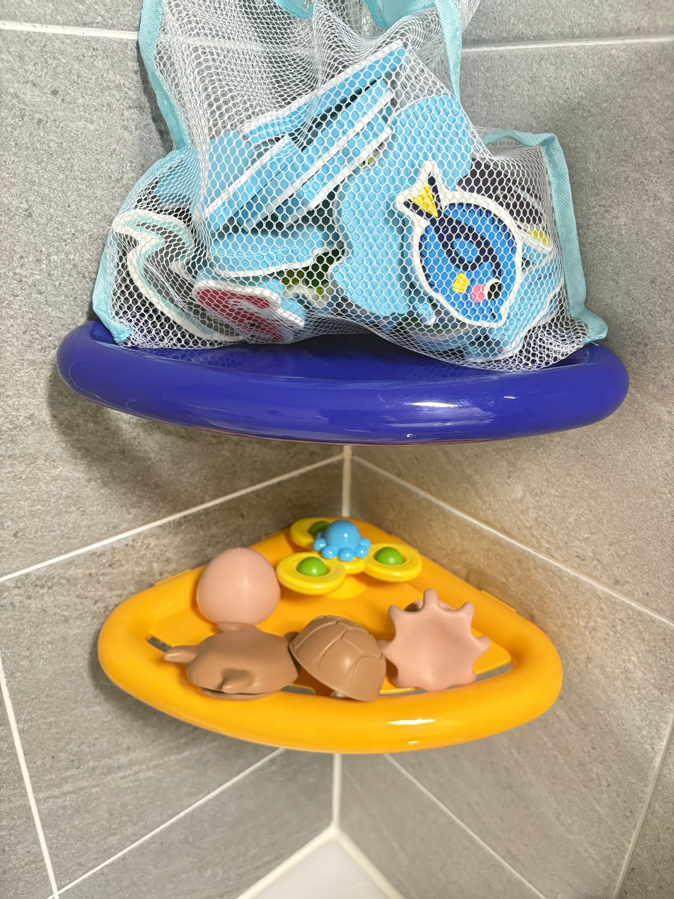 No-Drill Colorful Corner Shelf user photo