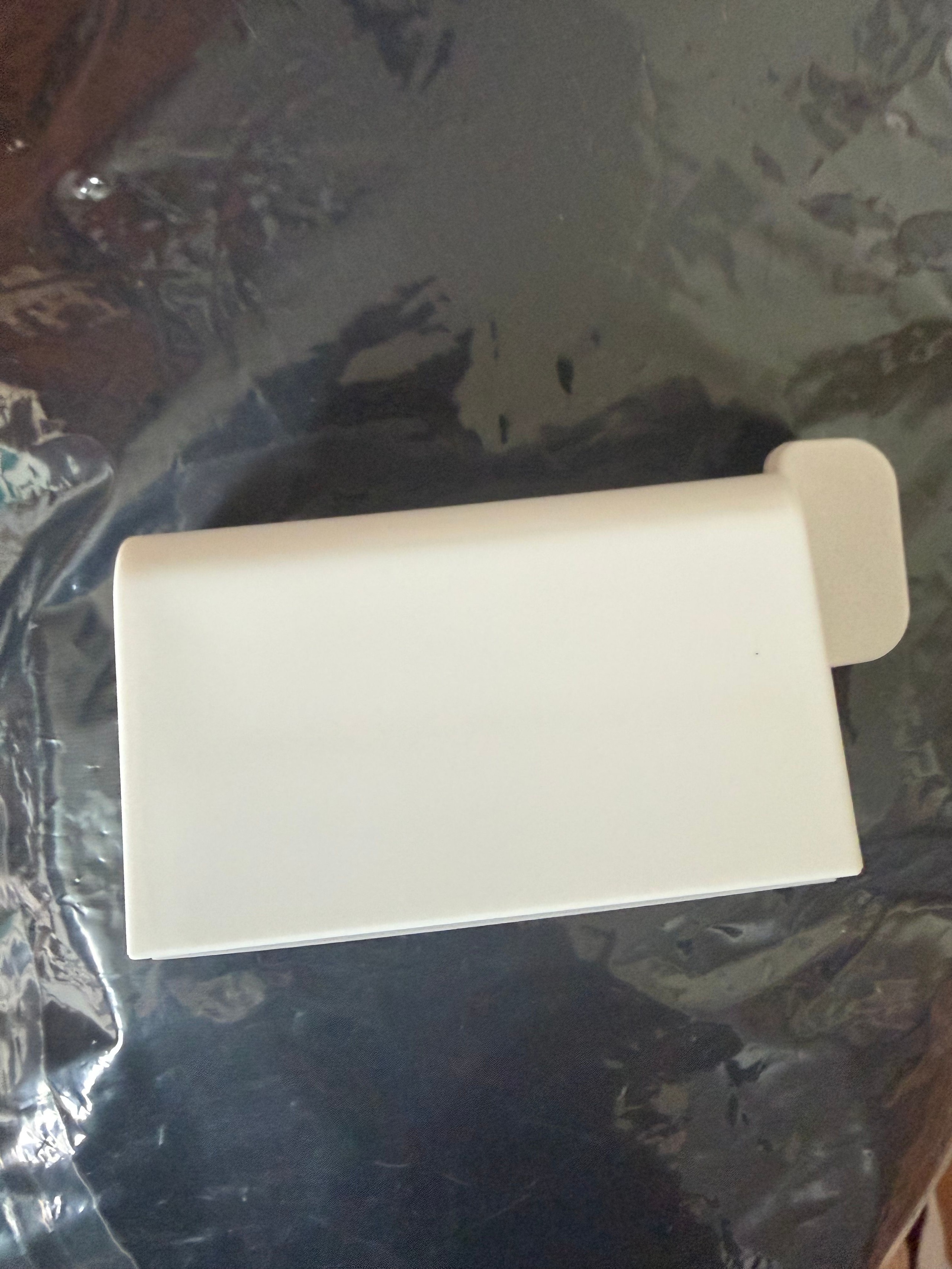 Easy Squeeze Toothpaste Dispenser user photo