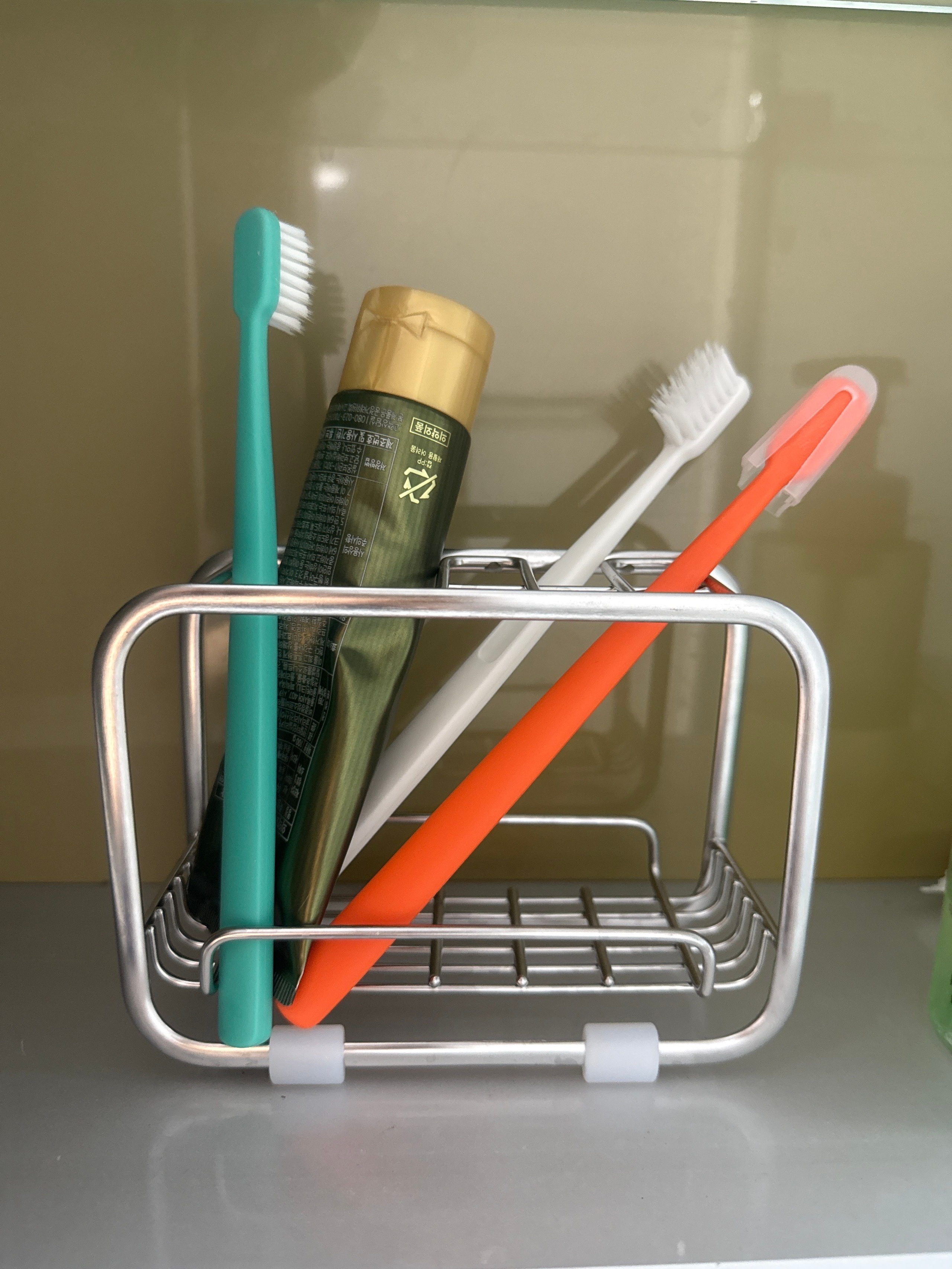 304 Stainless Steel Toothbrush Holder user photo