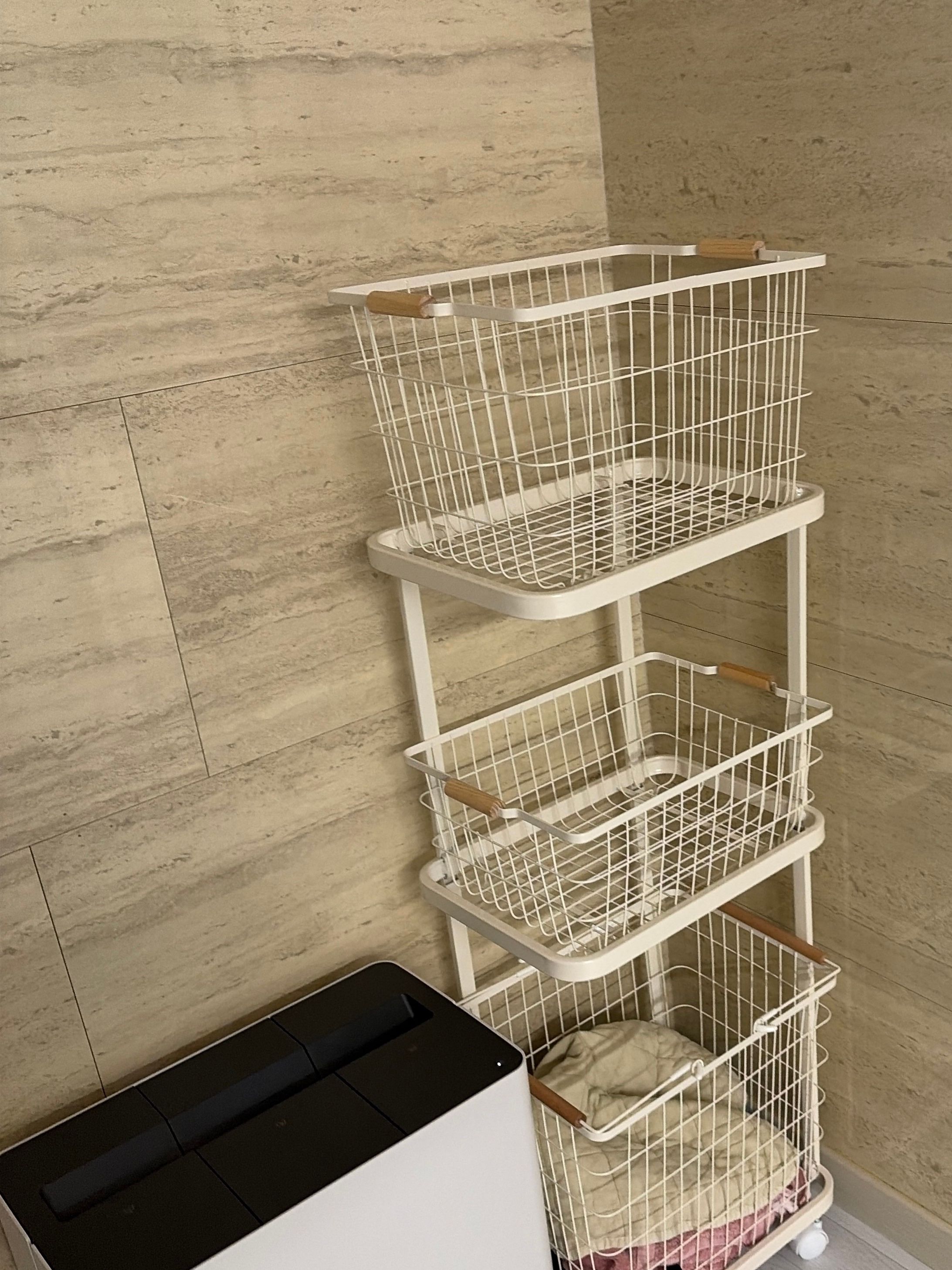 Rollbin Vibe 3-Tier Rolling Laundry Cart user photo