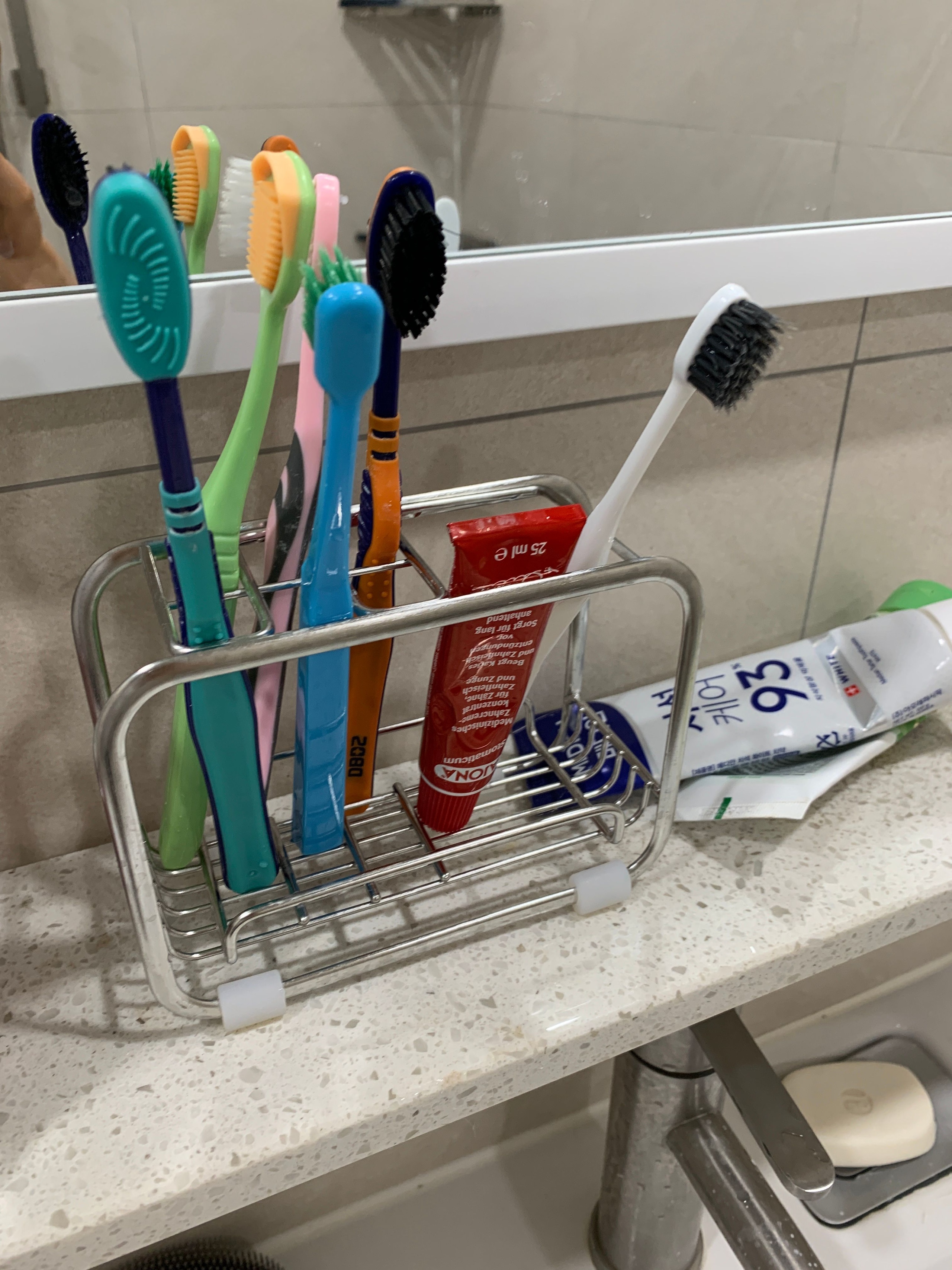 304 Stainless Steel Toothbrush Holder user photo