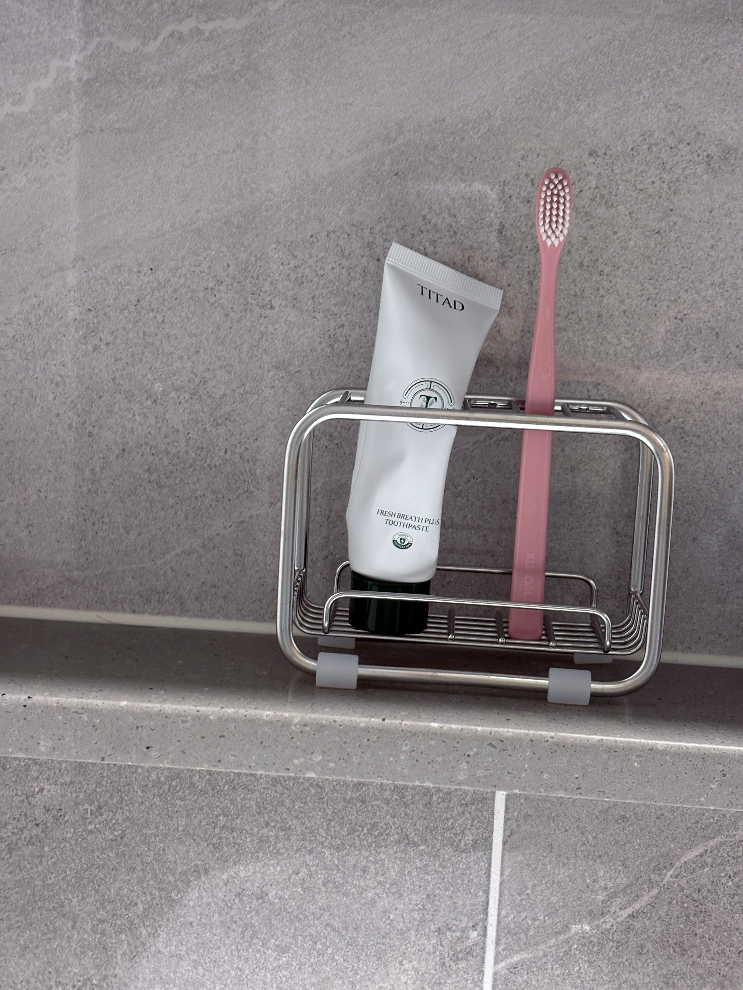 304 Stainless Steel Toothbrush Holder user photo