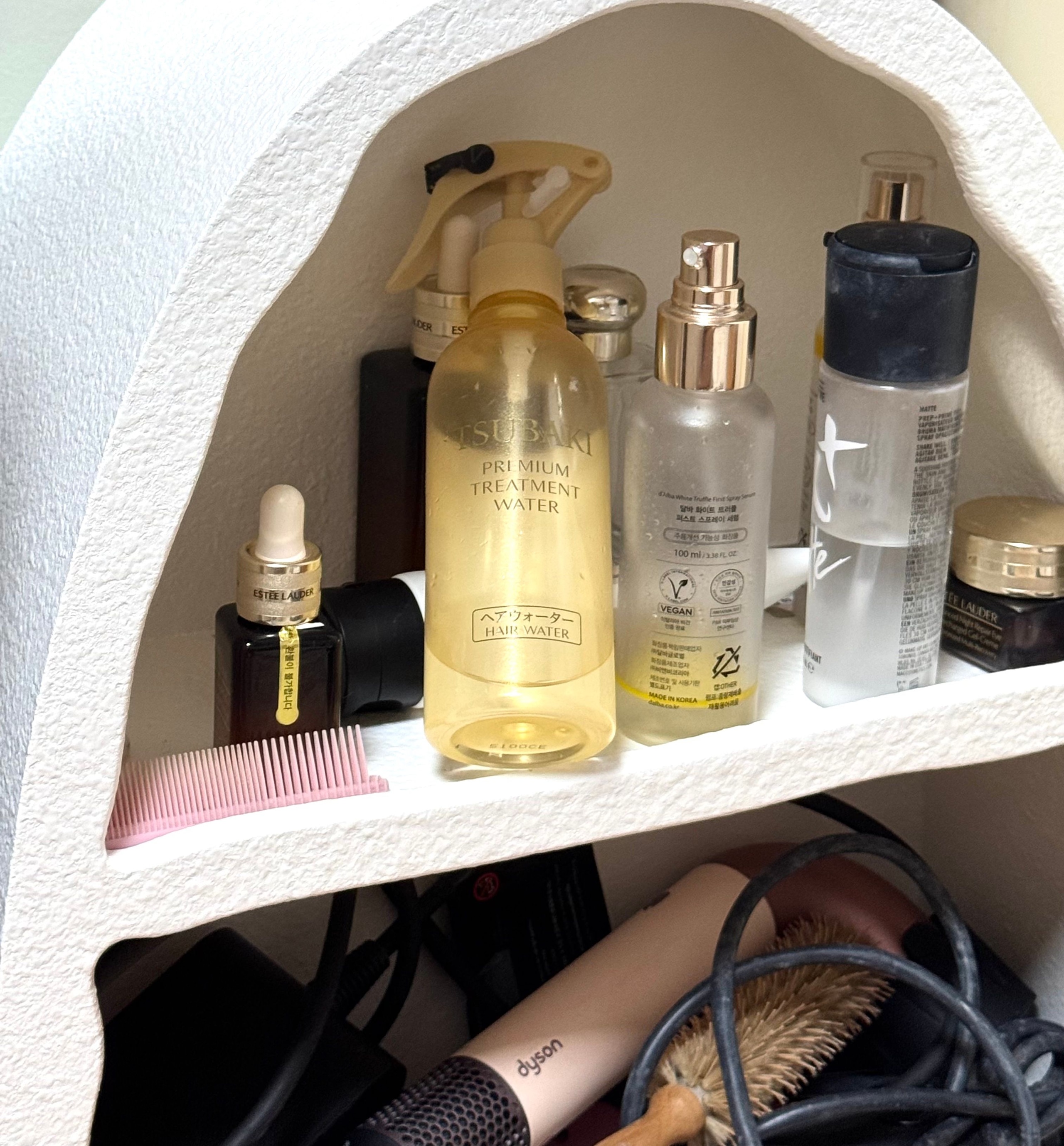 Two-Tier Arched Display Shelf user photo