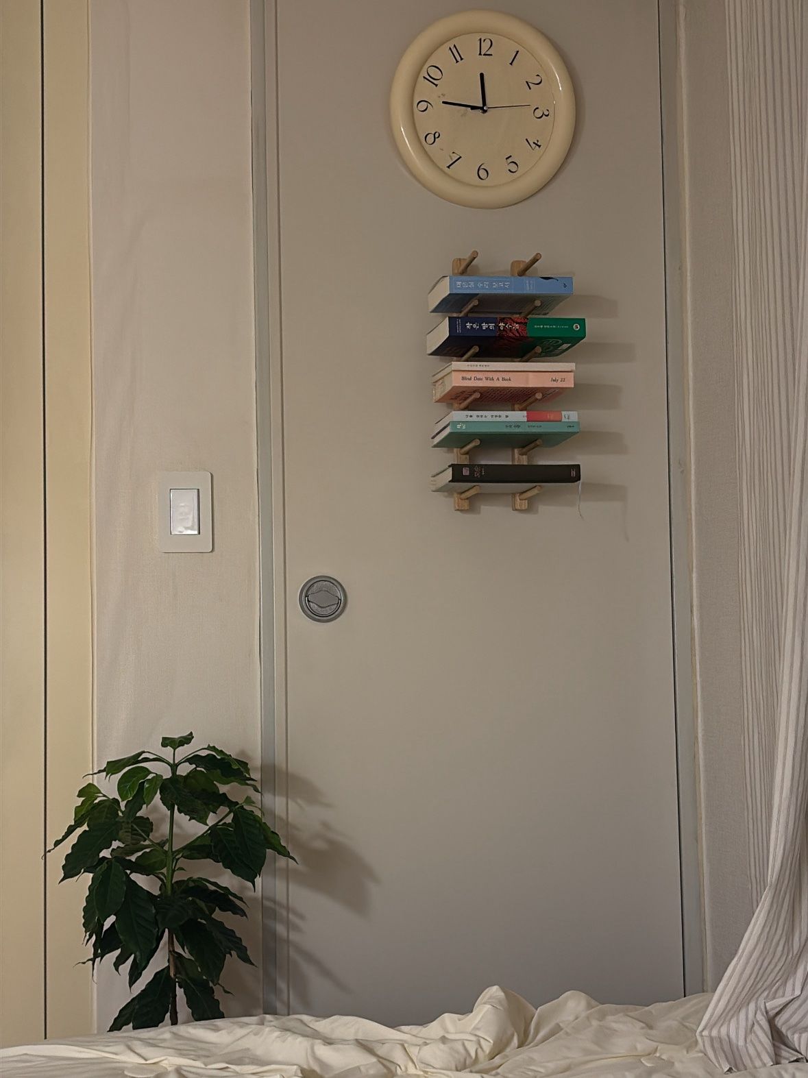 Donut Silent Lightweight Wall Clock user photo