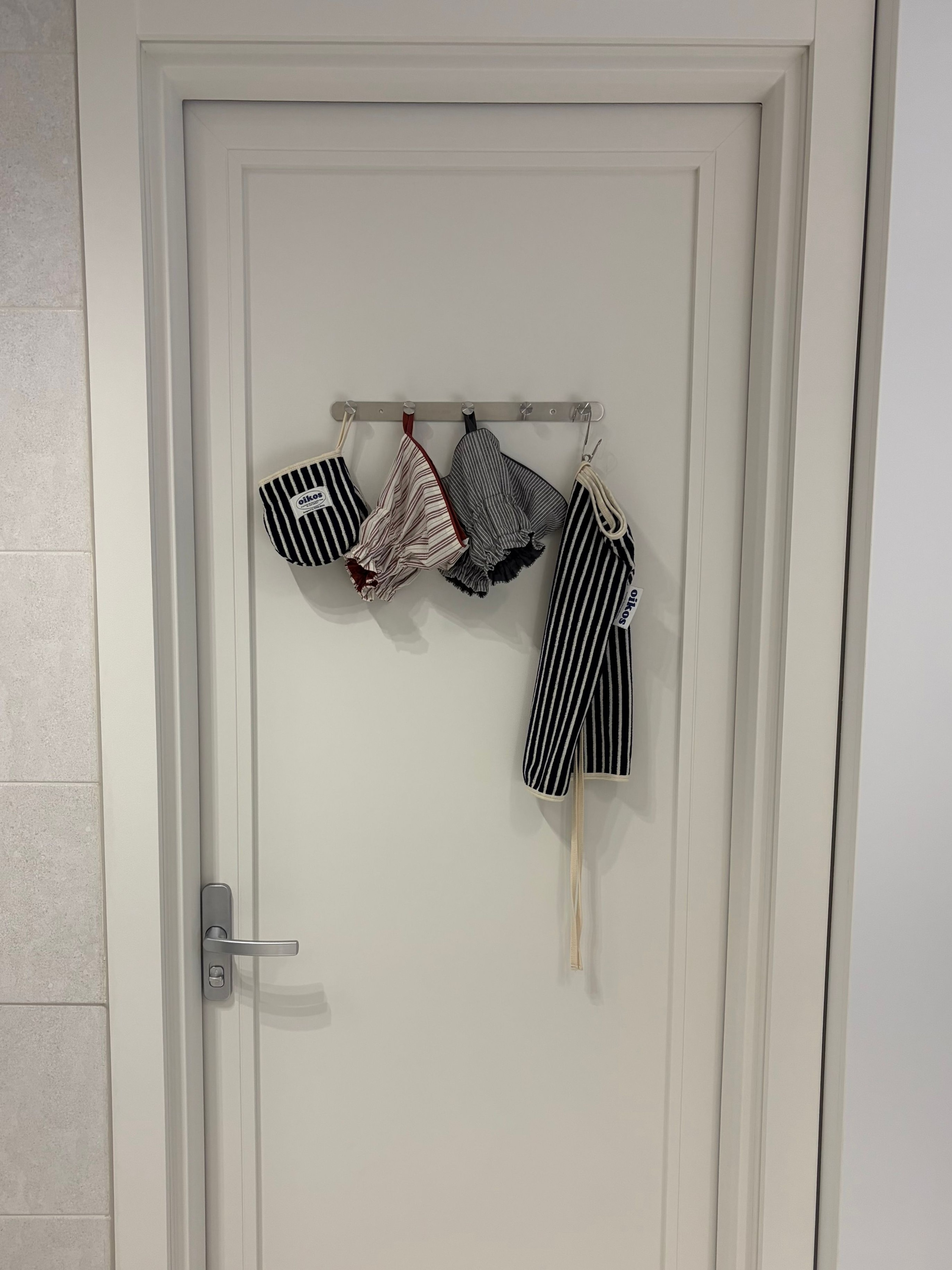 Striped Cotton Apron & Oven Mitt Set user photo