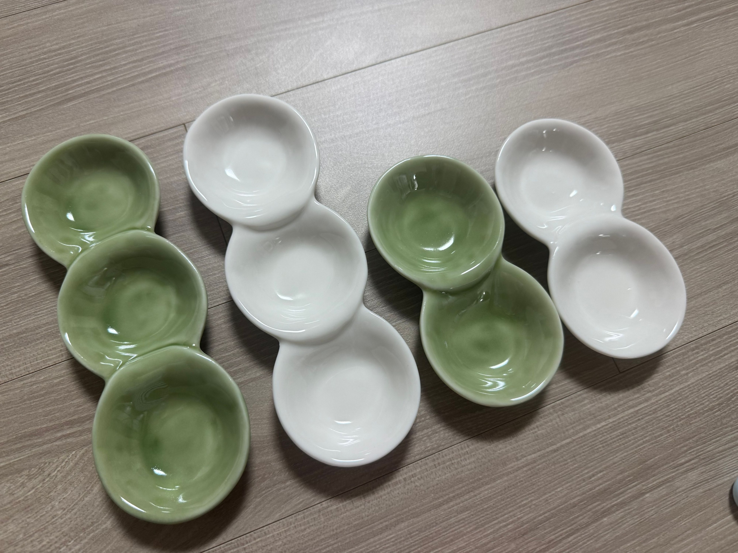 3-Compartment Bean Shape Sauce Plate user photo