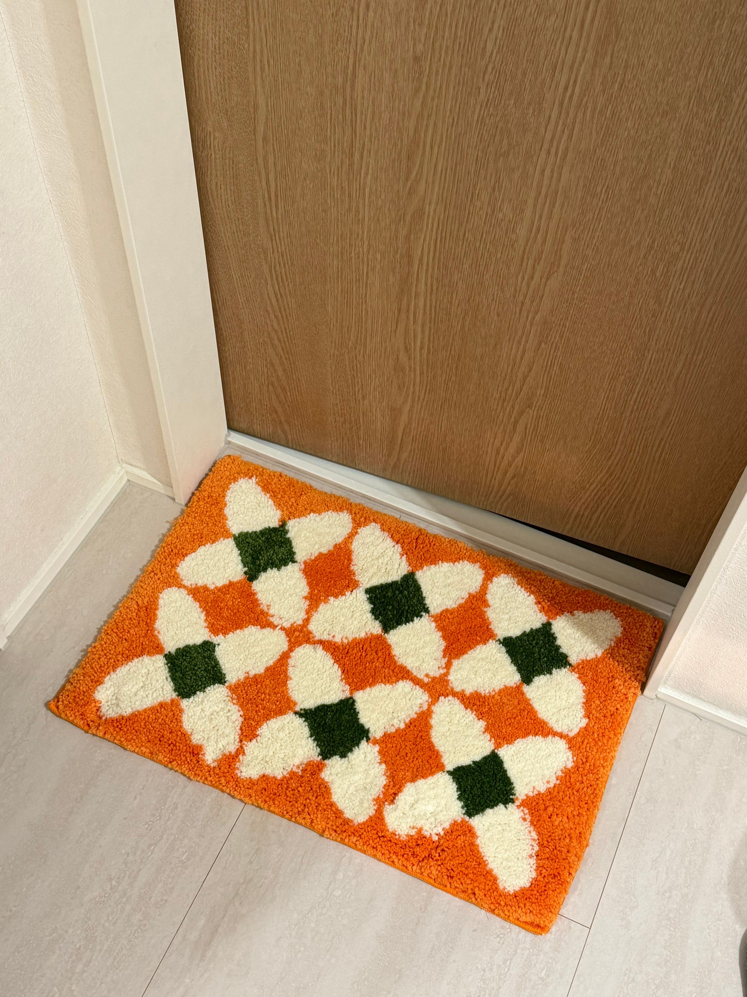 Tangerine Diamond Mini Rug user photo