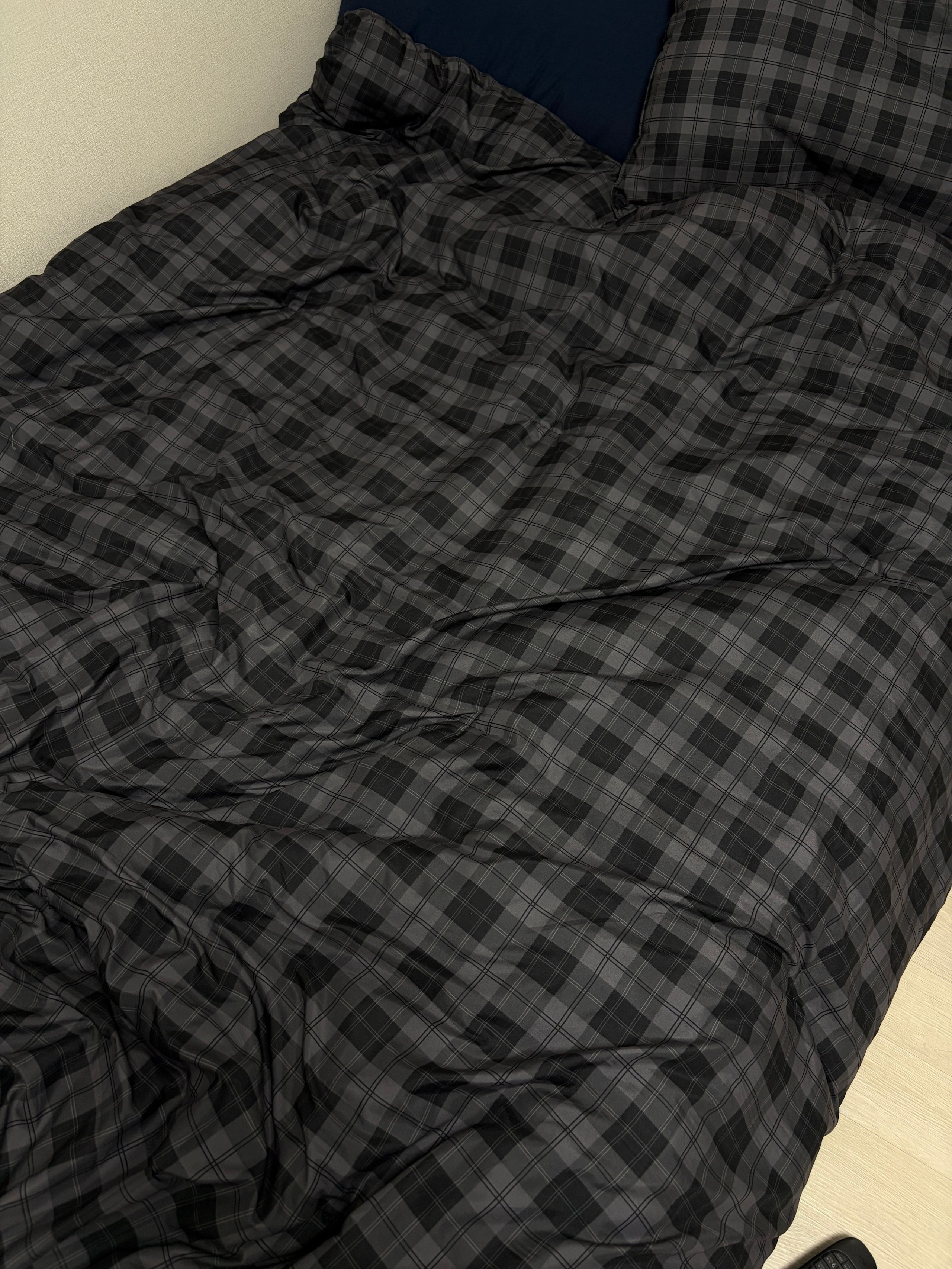 Cloud Check Comforter Set user photo