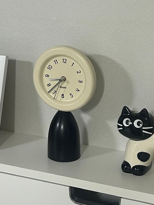 On My Mood Object Tray Table Clock user photo