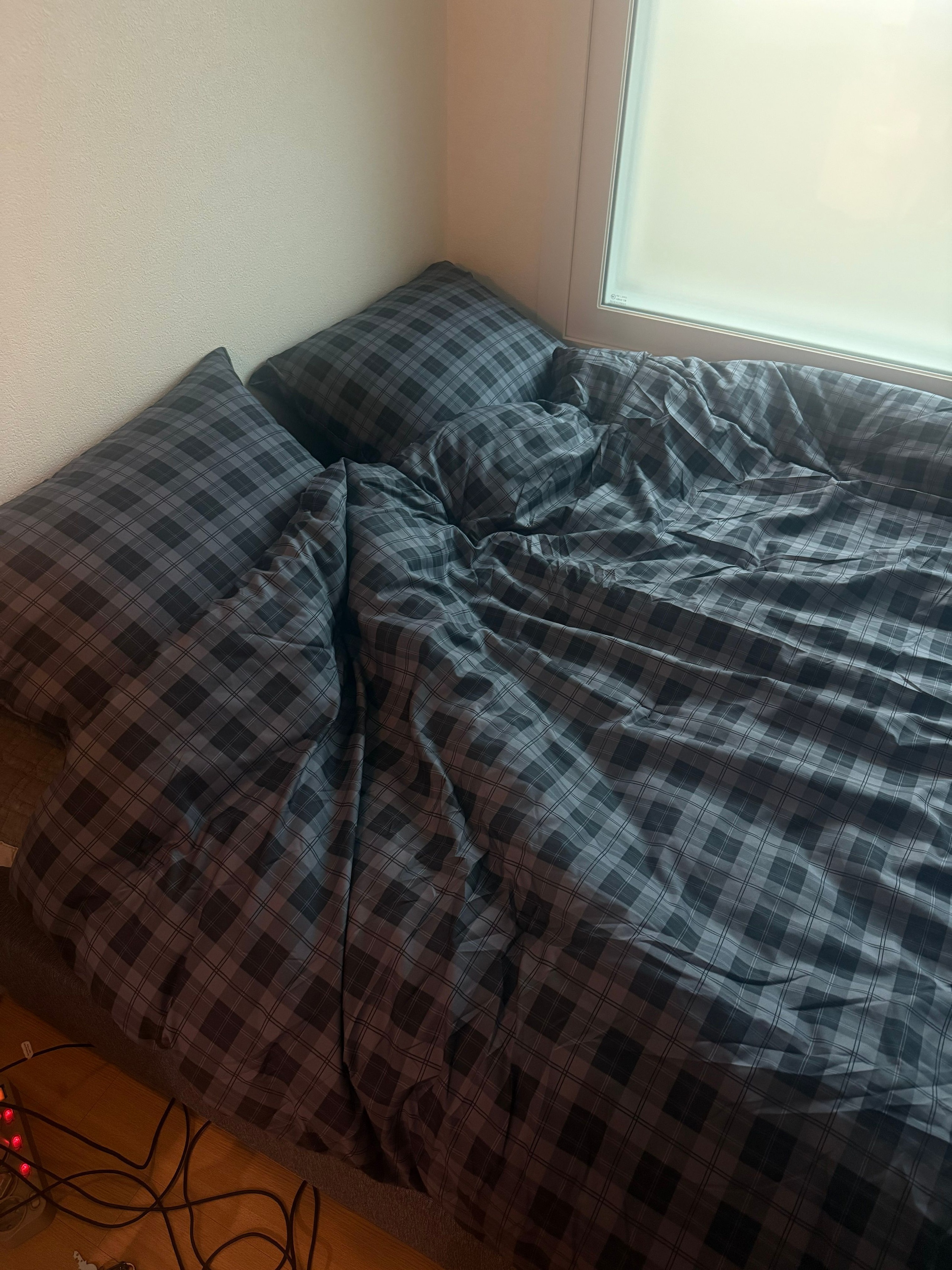 Cloud Check Comforter Set user photo