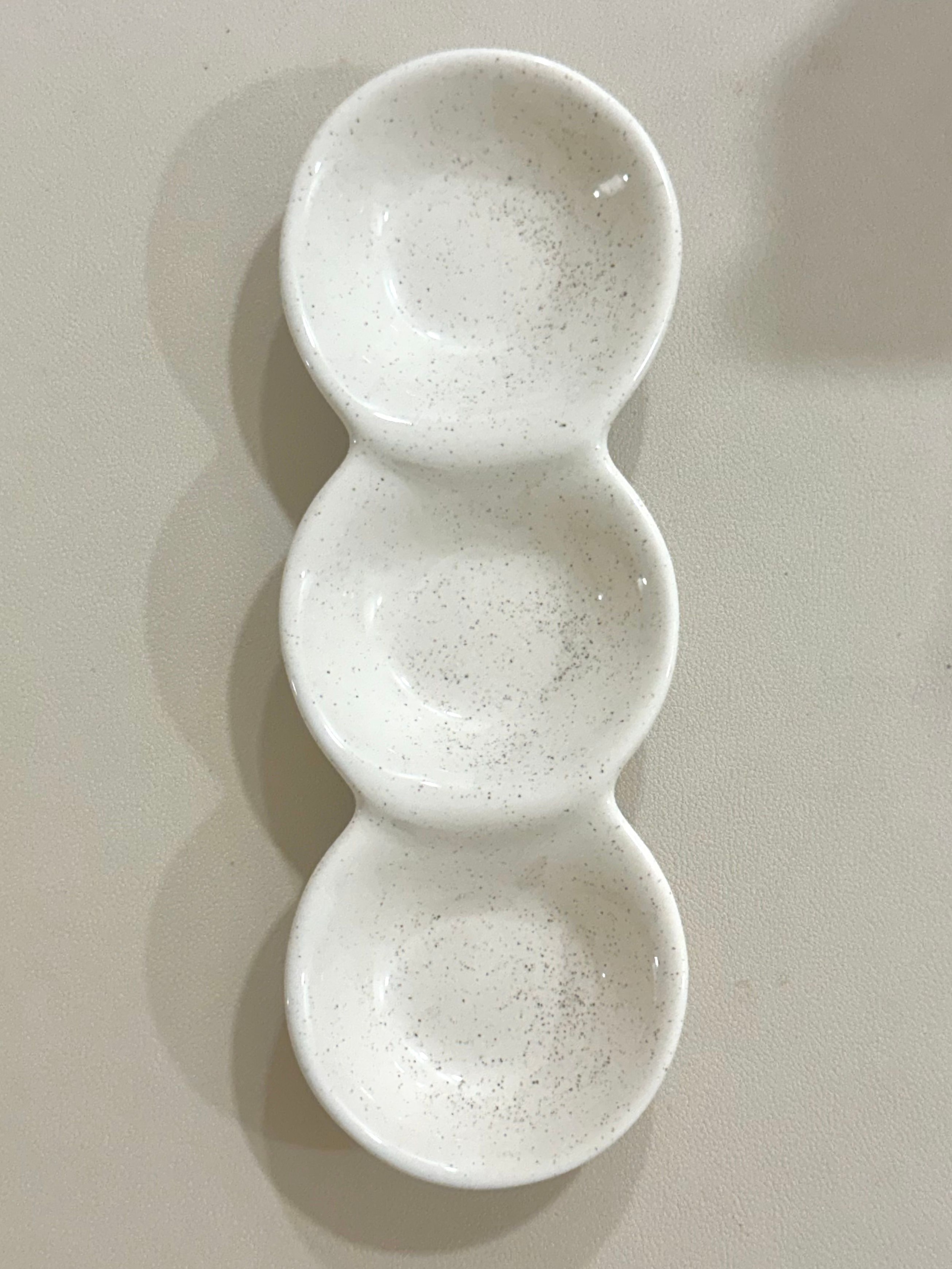 Pebbler 3-Section Divided Sauce Dish user photo