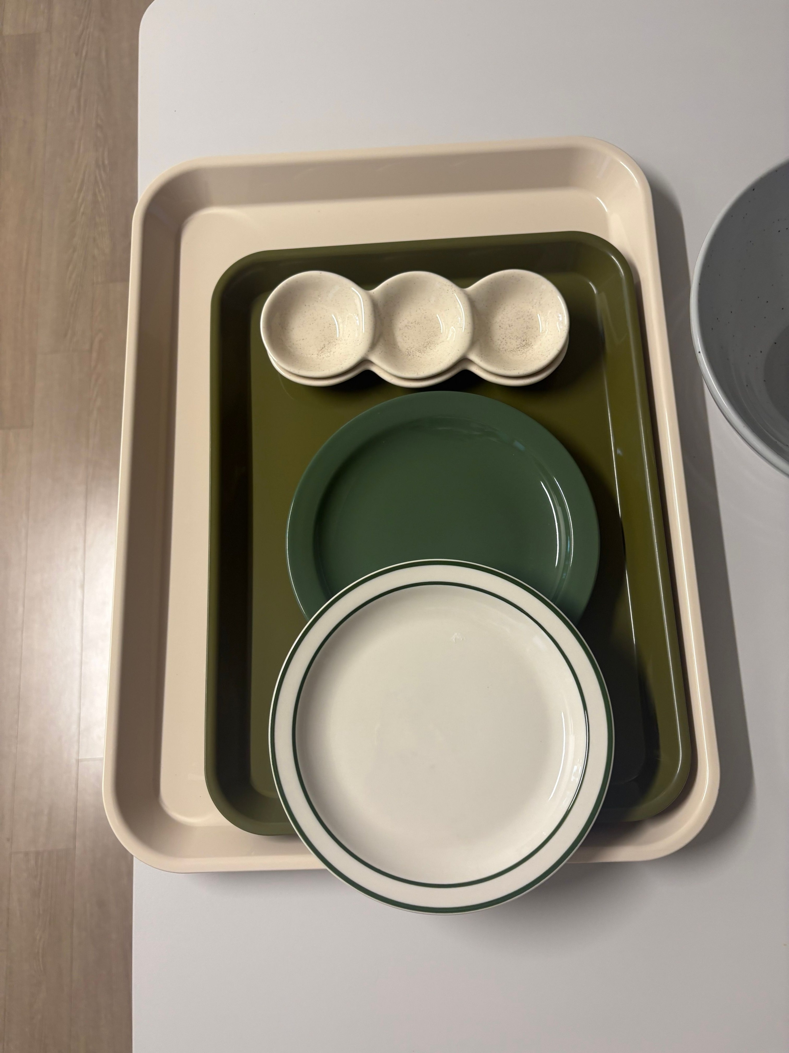 Pebbler 3-Section Divided Sauce Dish user photo