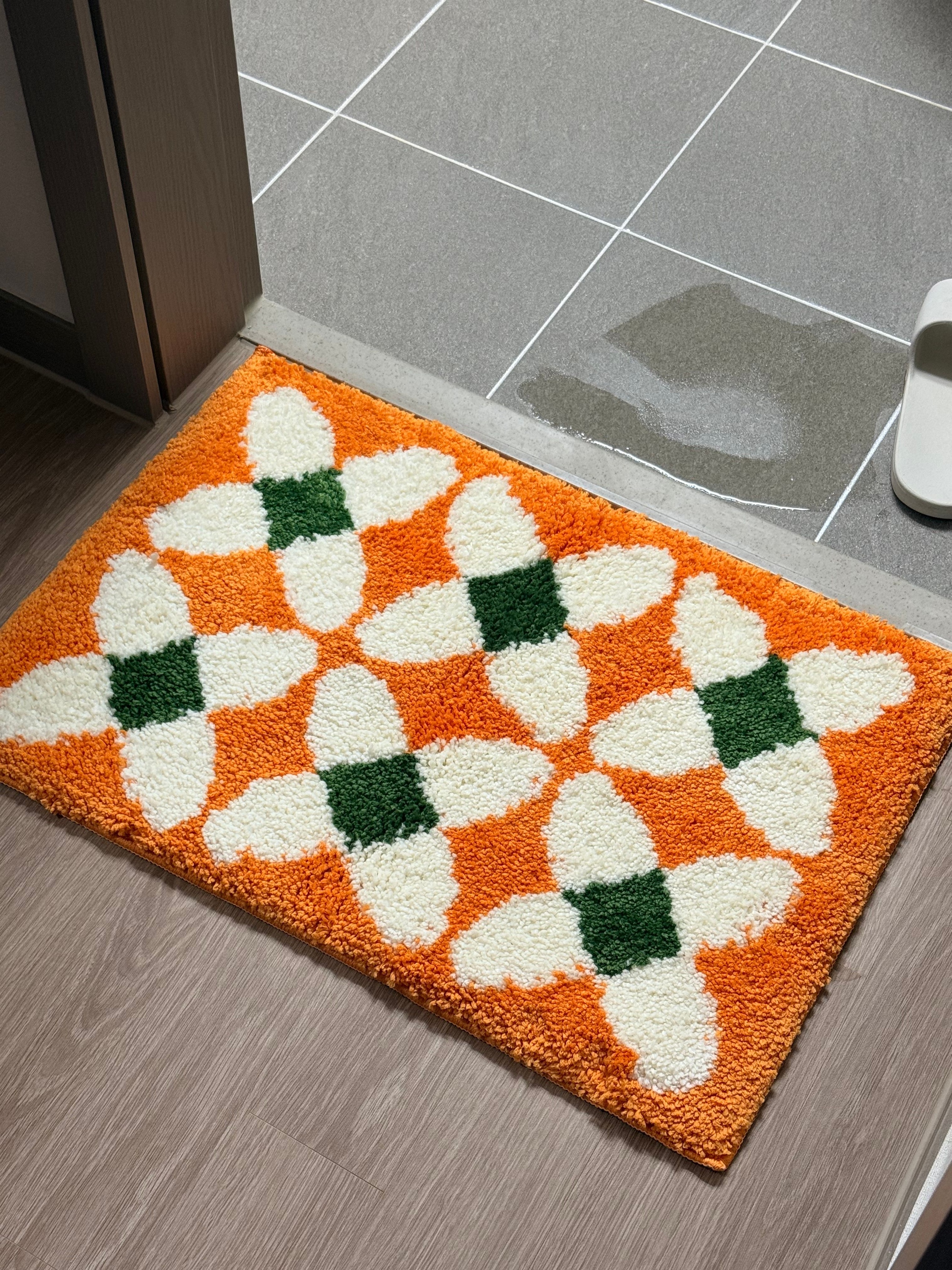 Tangerine Diamond Mini Rug user photo