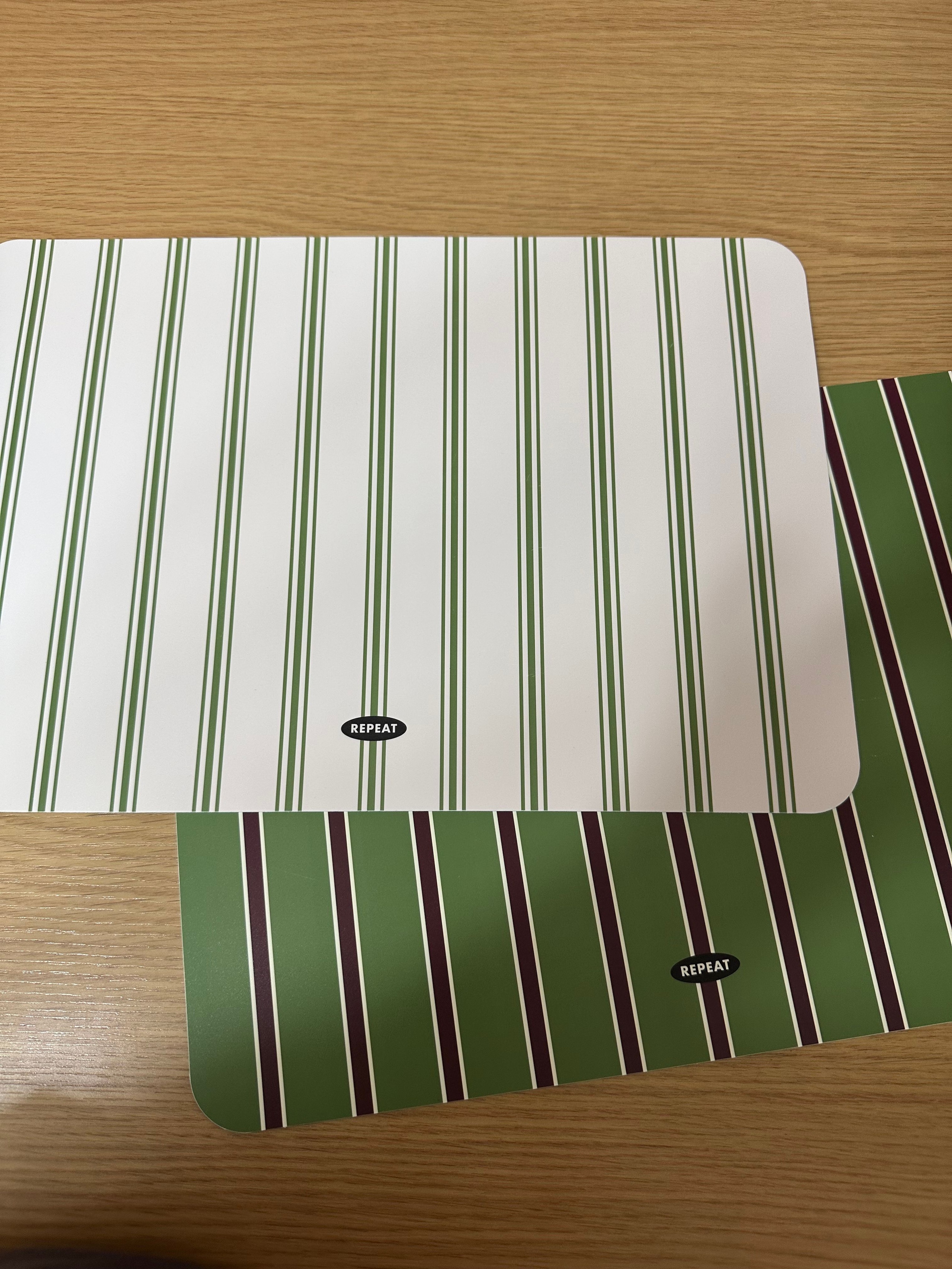 Days Reversible Table Mat Set (2-Piece) user photo