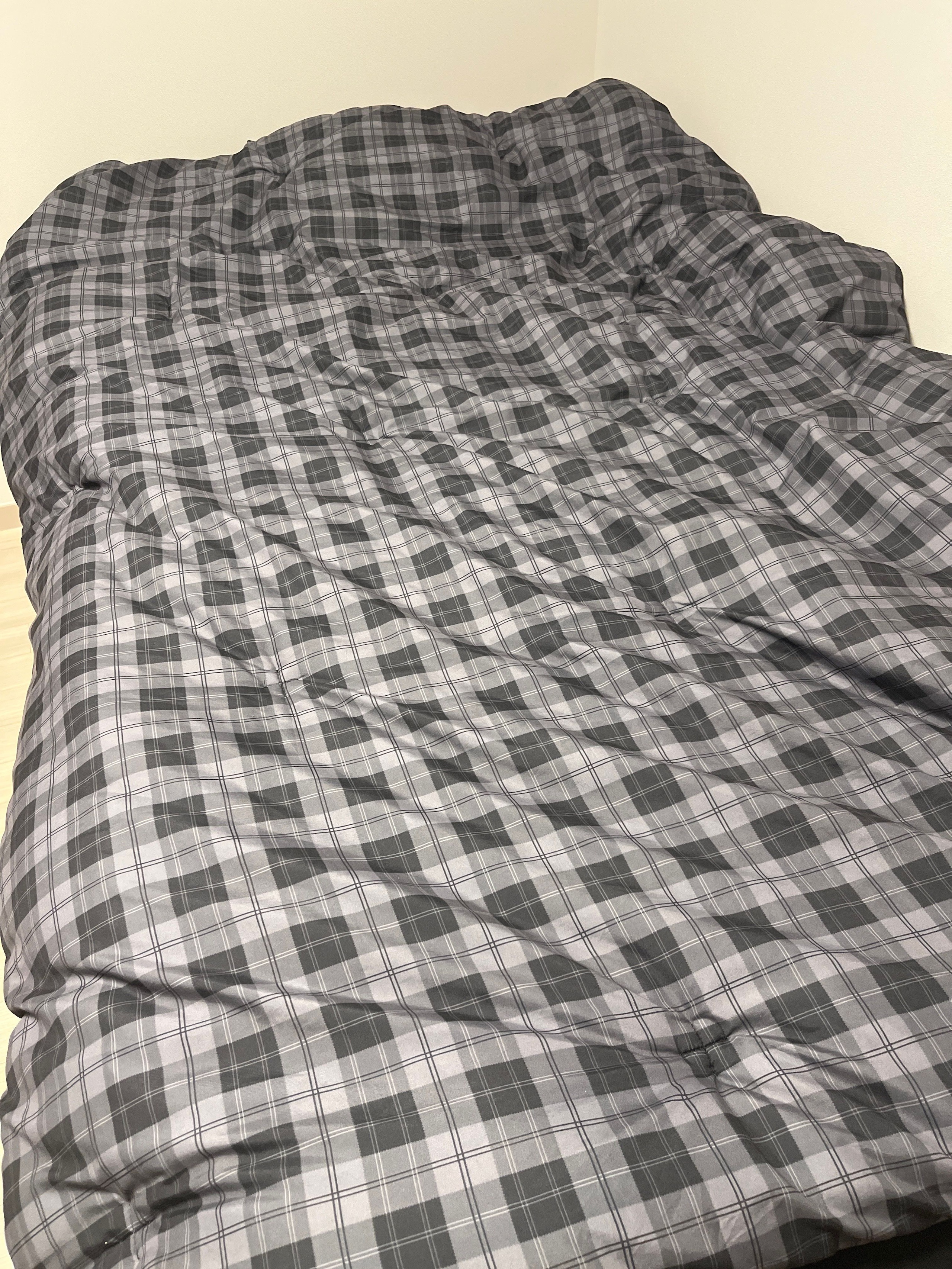 Cloud Check Comforter Set user photo