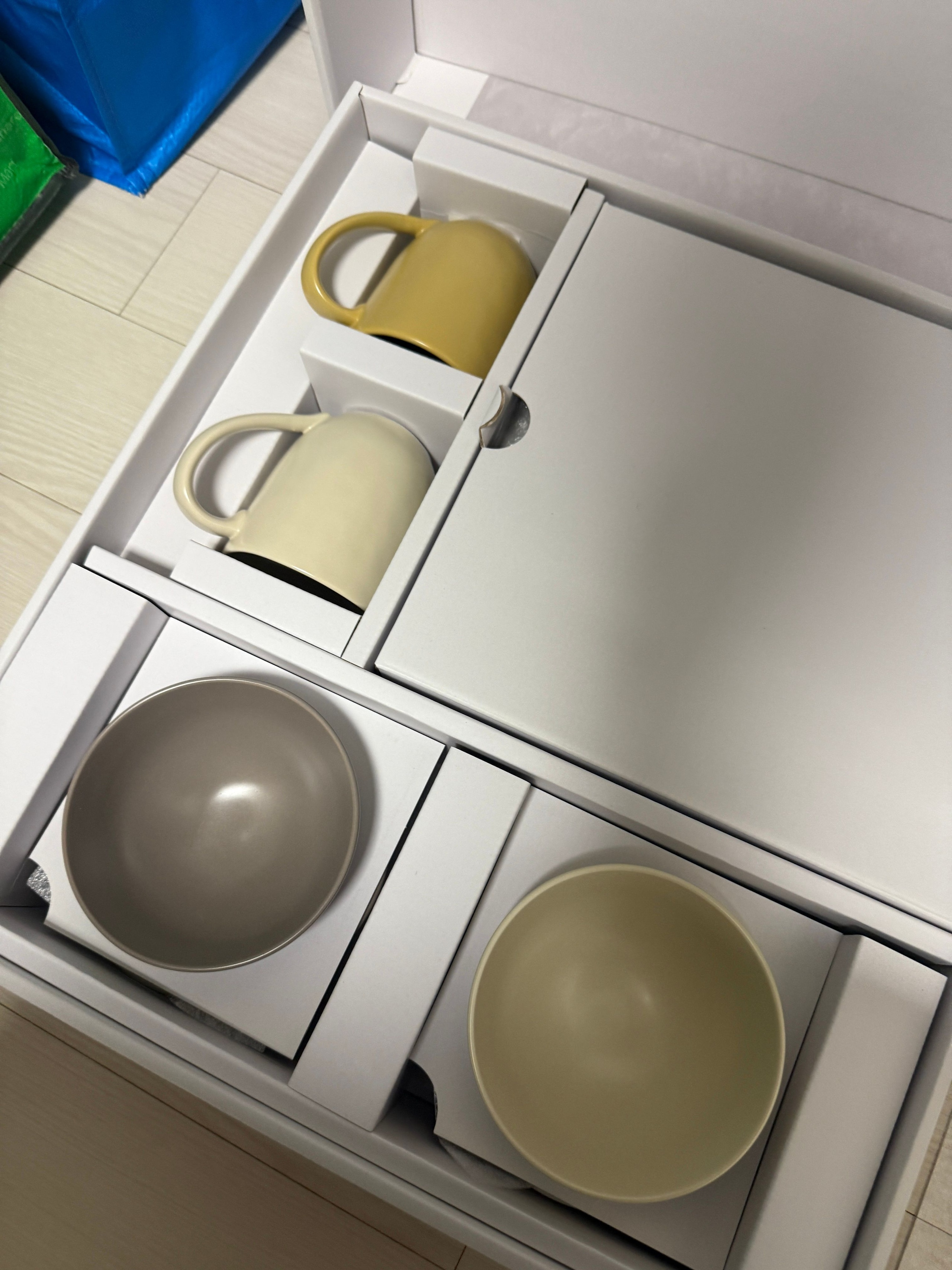 Neoul Dinnerware Set for 2 (10-Piece) user photo