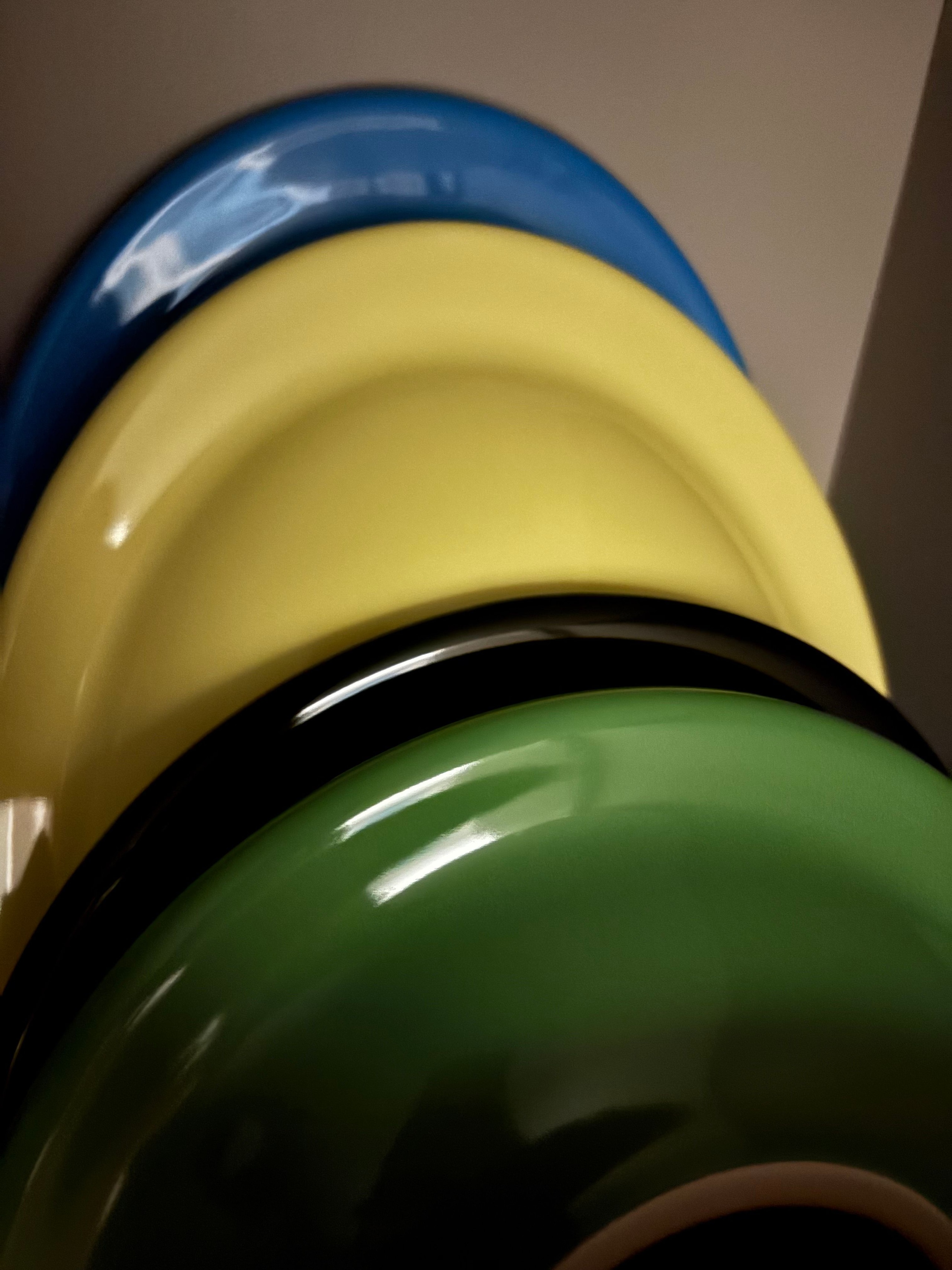 Vivid Color Oval Deep Plate user photo