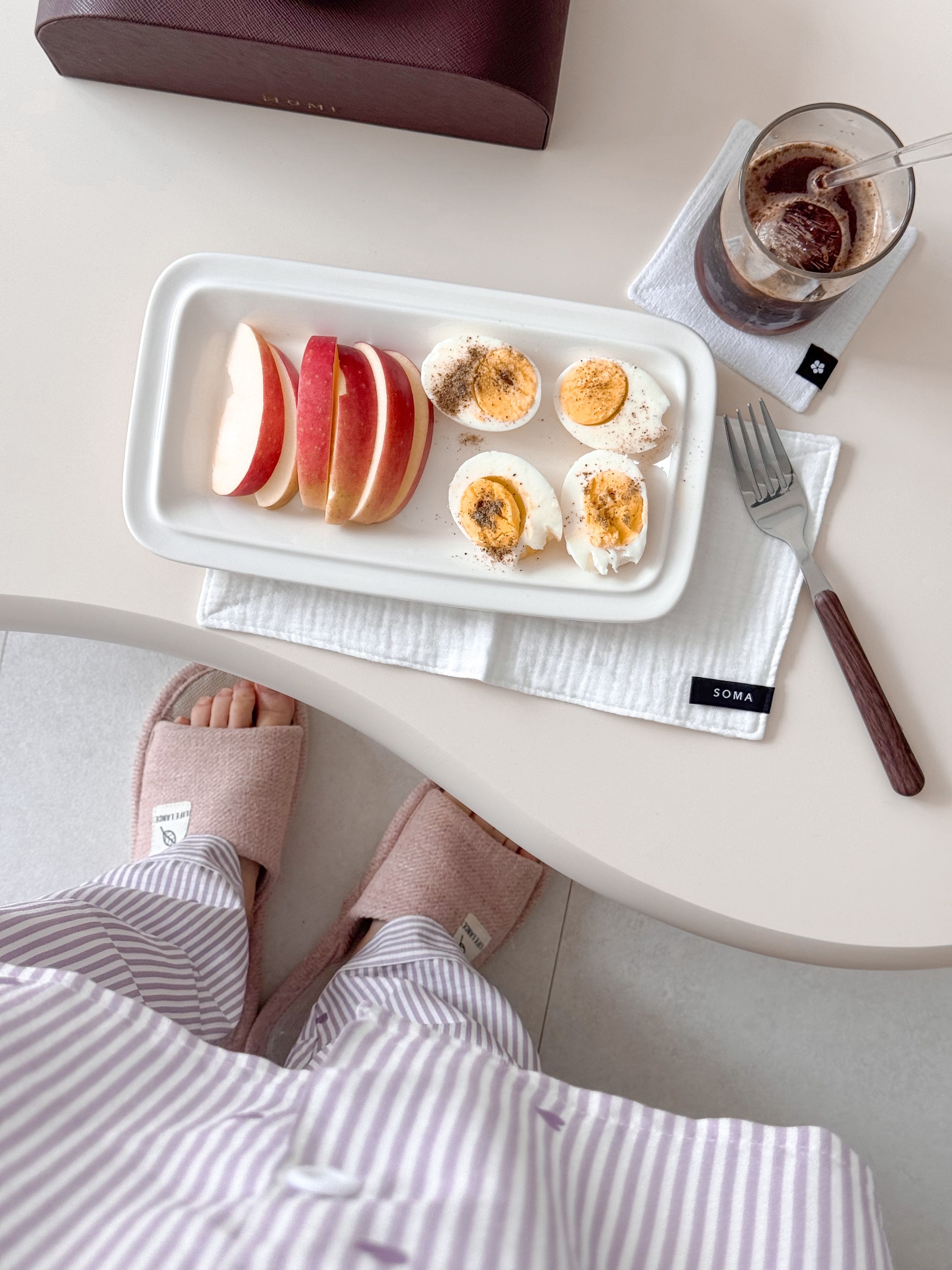 Walnut Handle Flatware user photo
