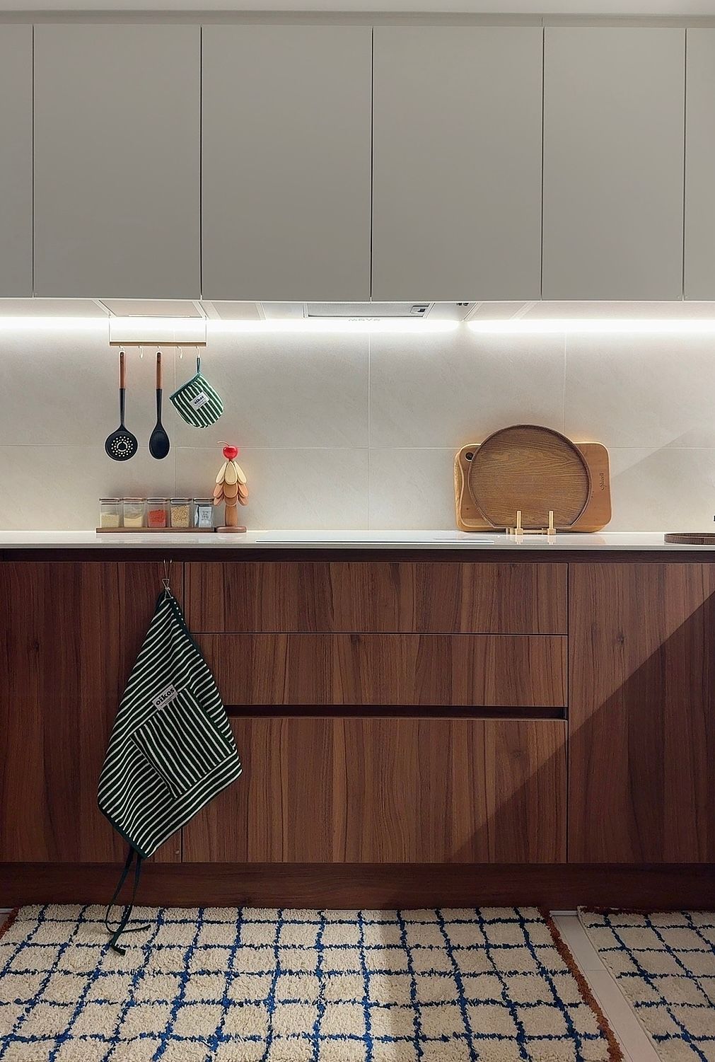 Flexible Silicone Cooking Utensil Set (8-Piece) user photo