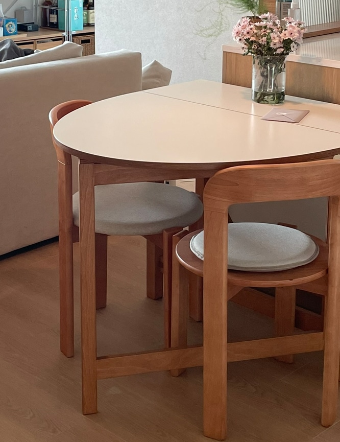 Solid Wood Curve Back Dining Chair user photo