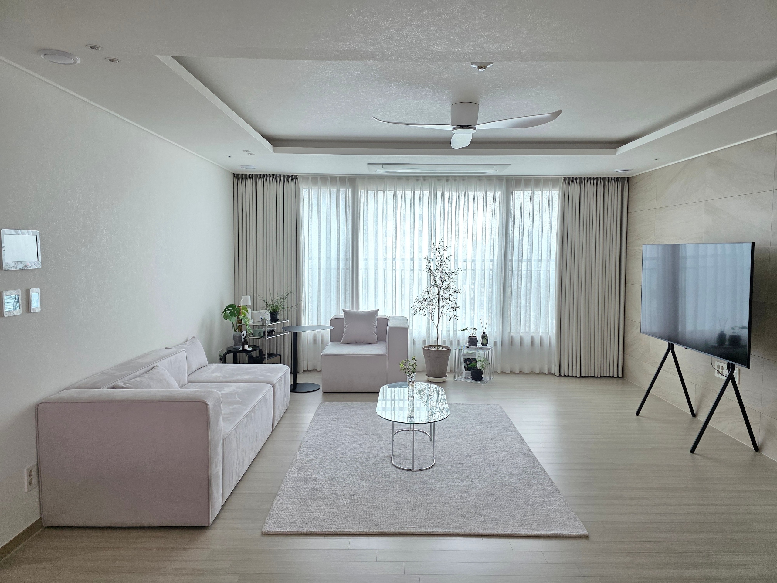 Open Wire Cube Table user photo