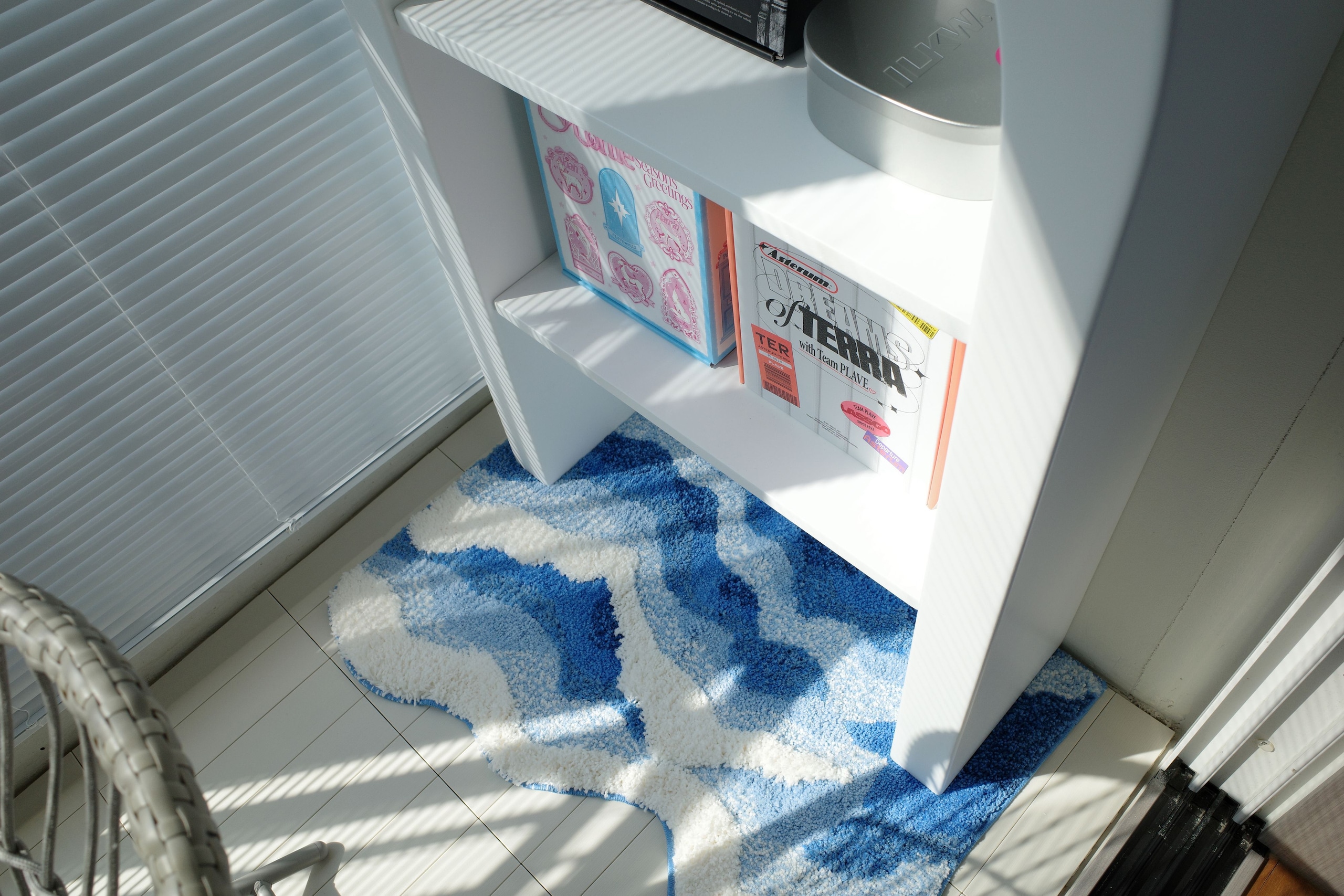 Wavy Blue Tufted Rug user photo