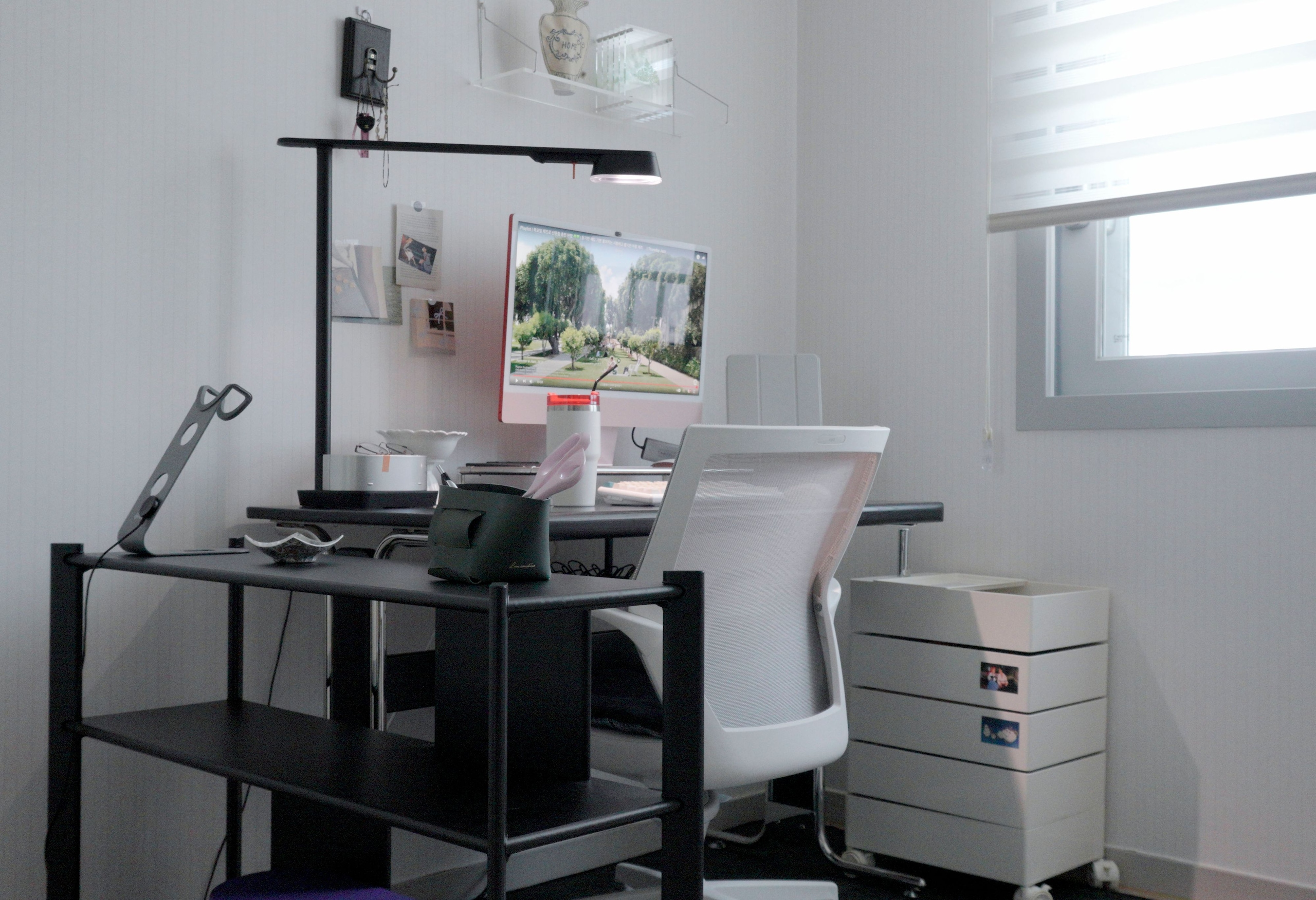 No-Drill Clear Acrylic Wall Shelf user photo