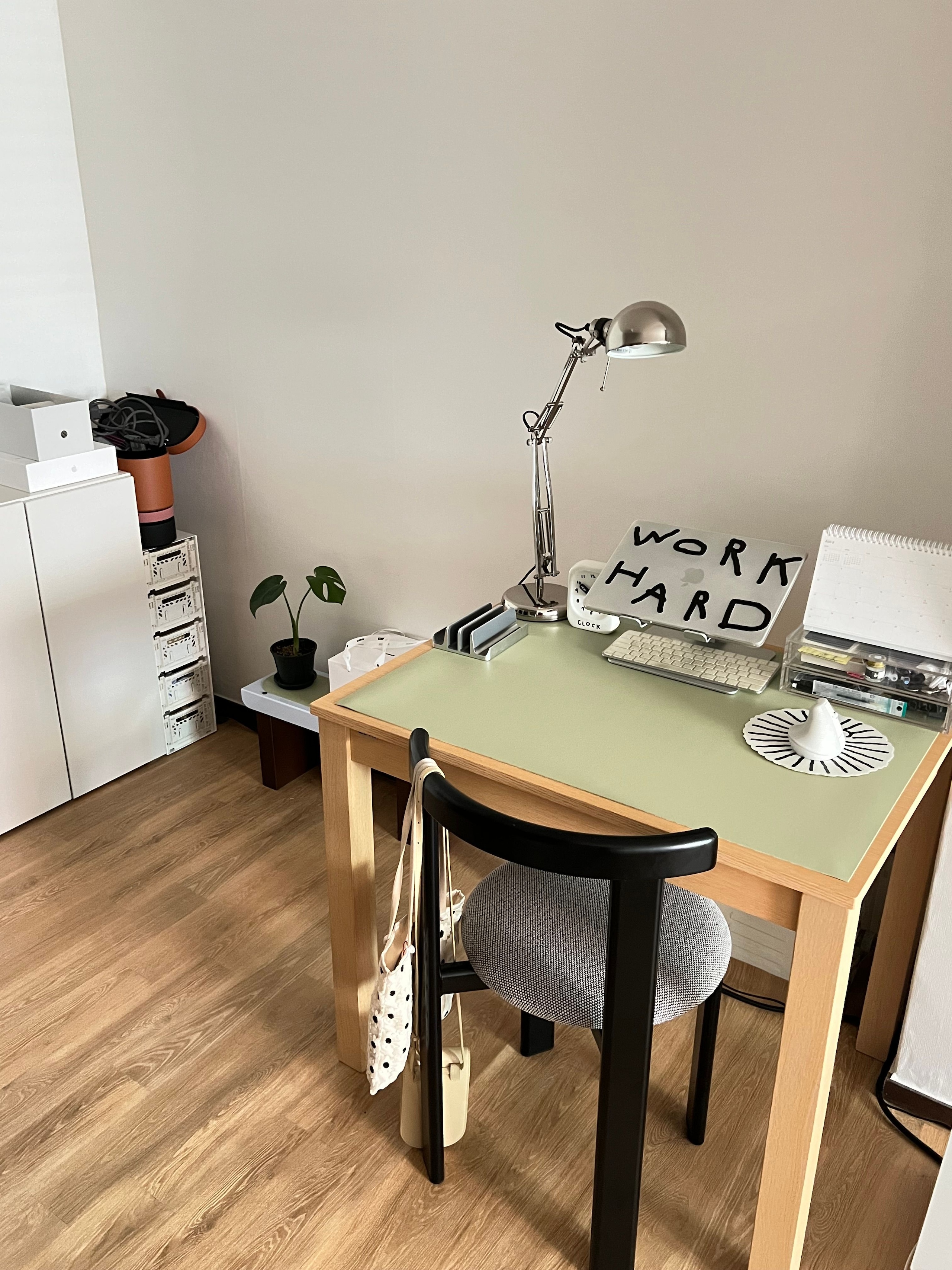 Steel Mini Bench Table user photo