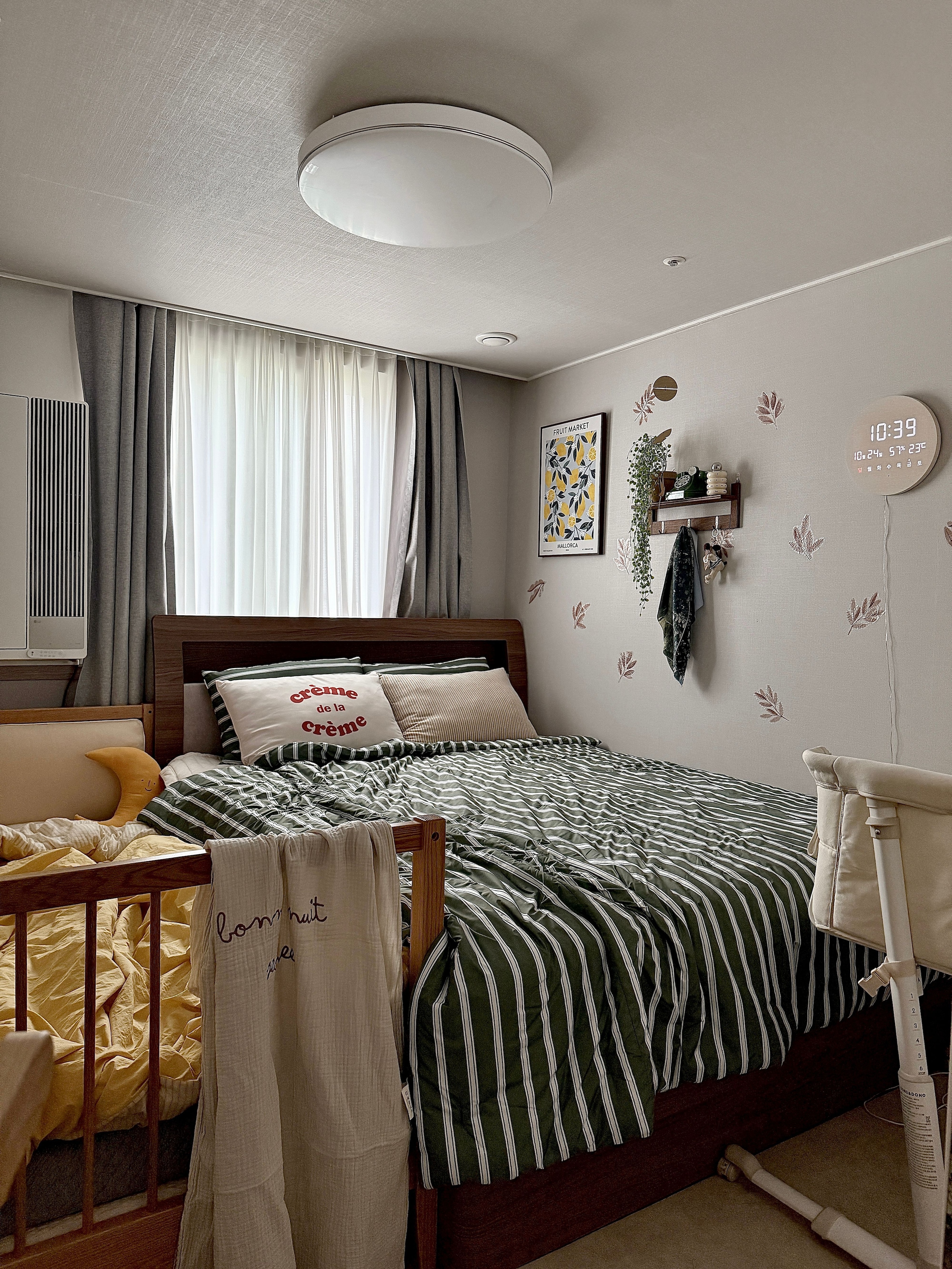 Self-Warming Stripe Comforter Set user photo