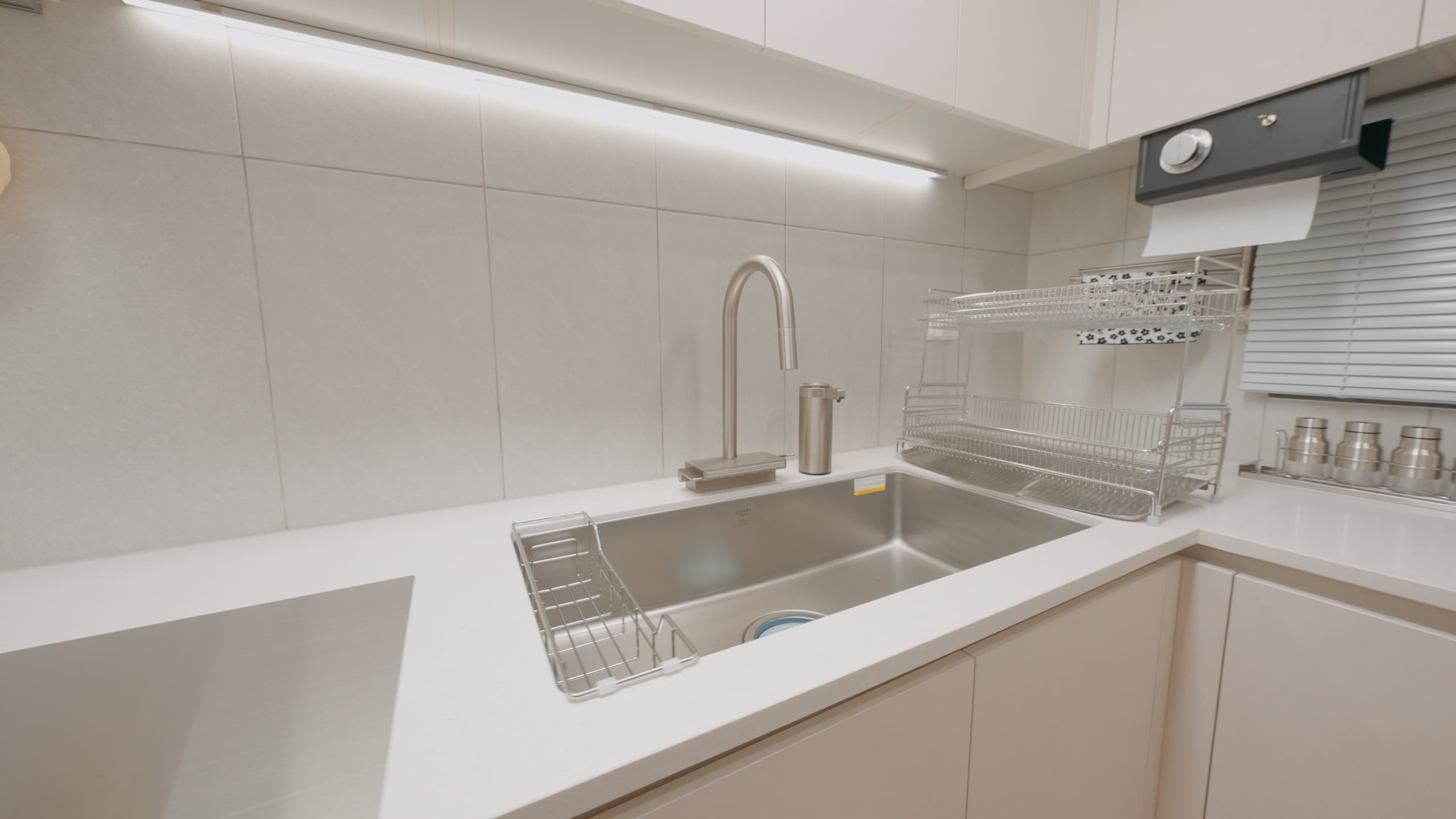 Mohenghton Magnetic Kitchen Towel Holder user photo