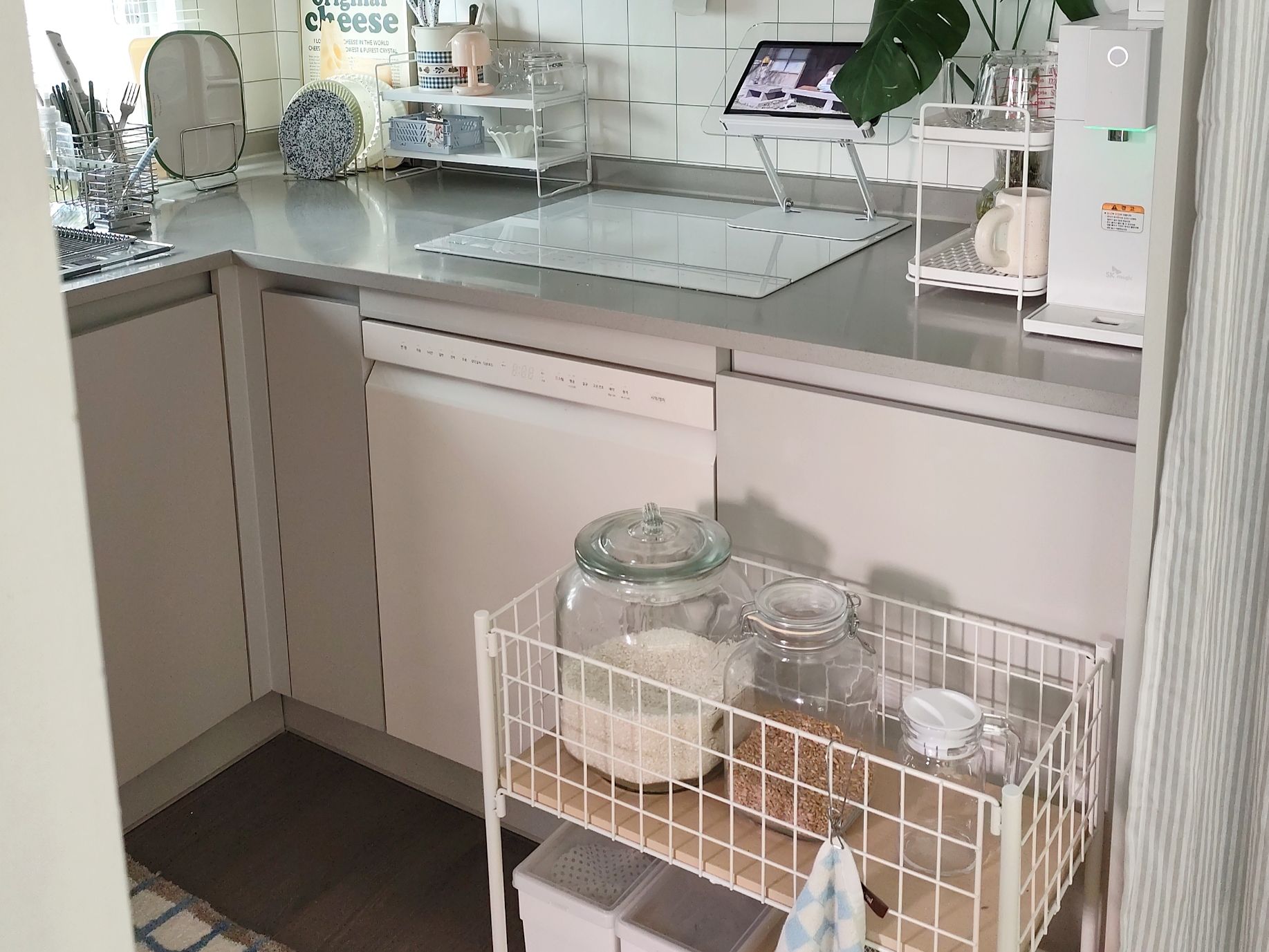 Haze Storage Trolley Laundry Basket user photo