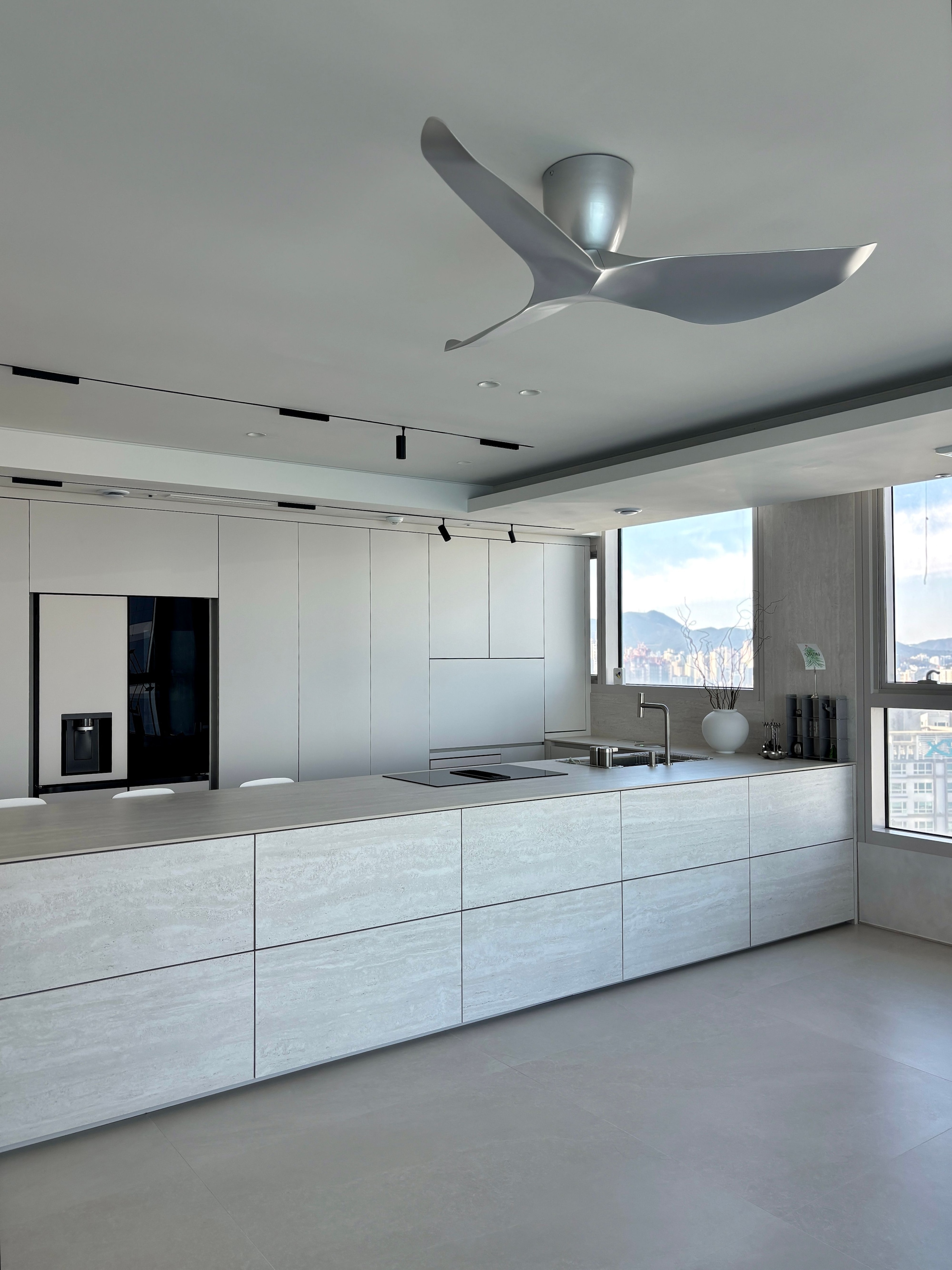 Stainless Grid Storage Shelf user photo