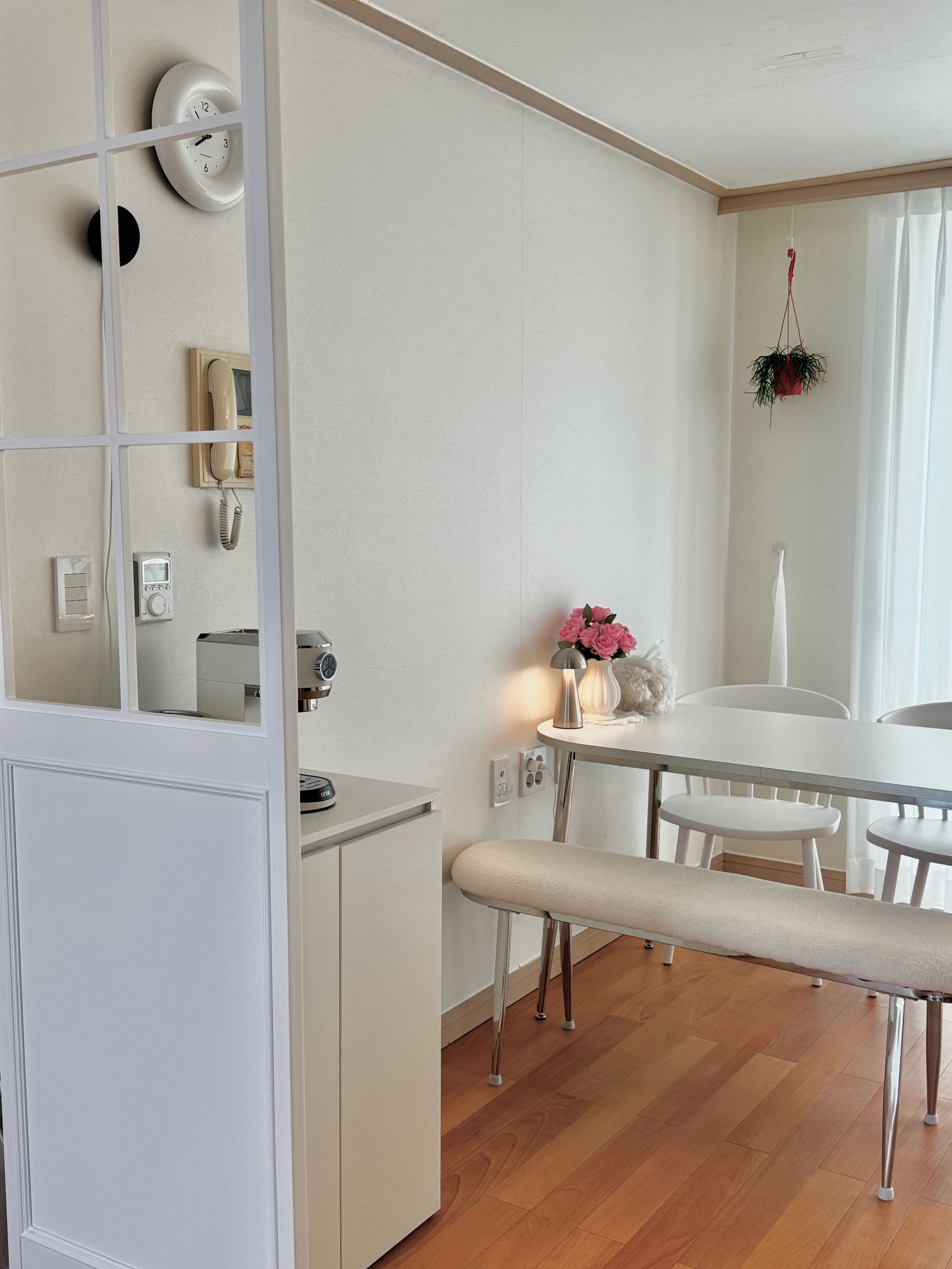 Cone Base Cordless Table Lamp user photo