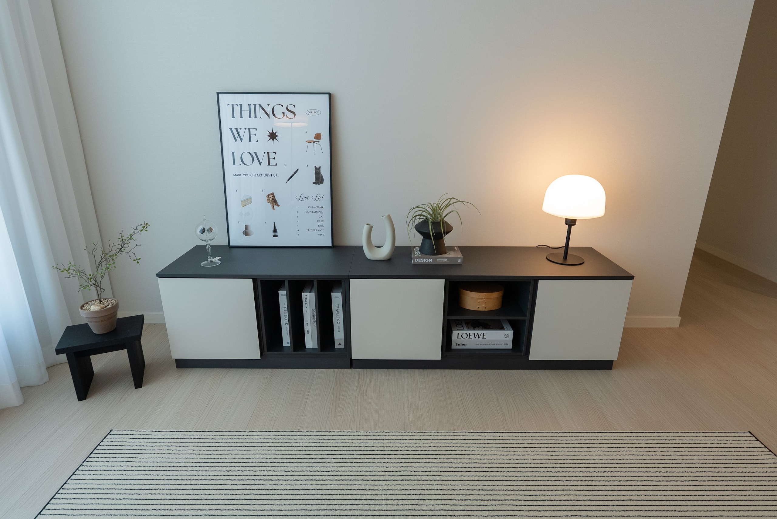 Rectangular Wood Mini Plant Stand user photo