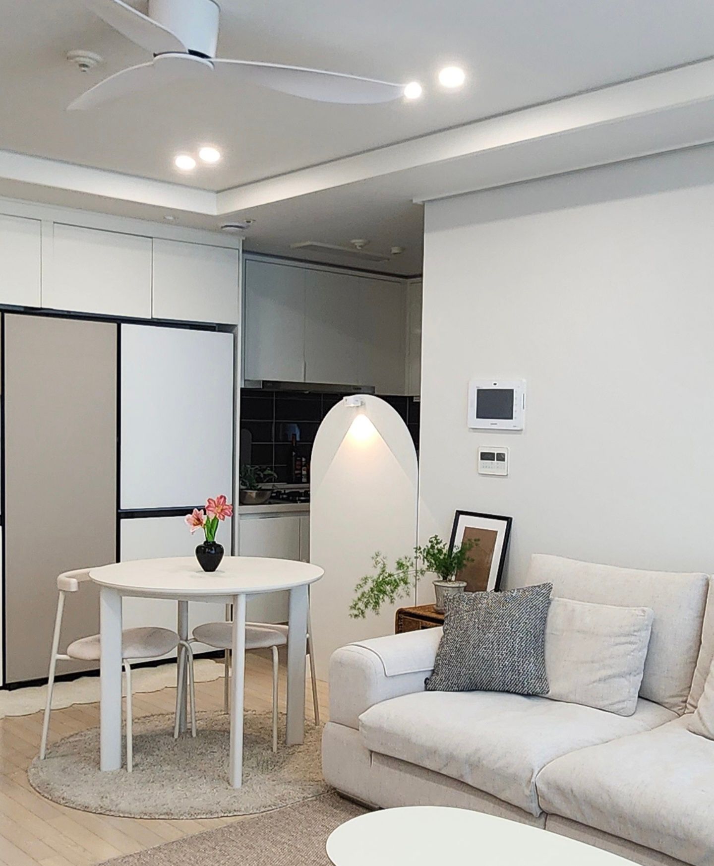 Ver Arch Room Divider user photo