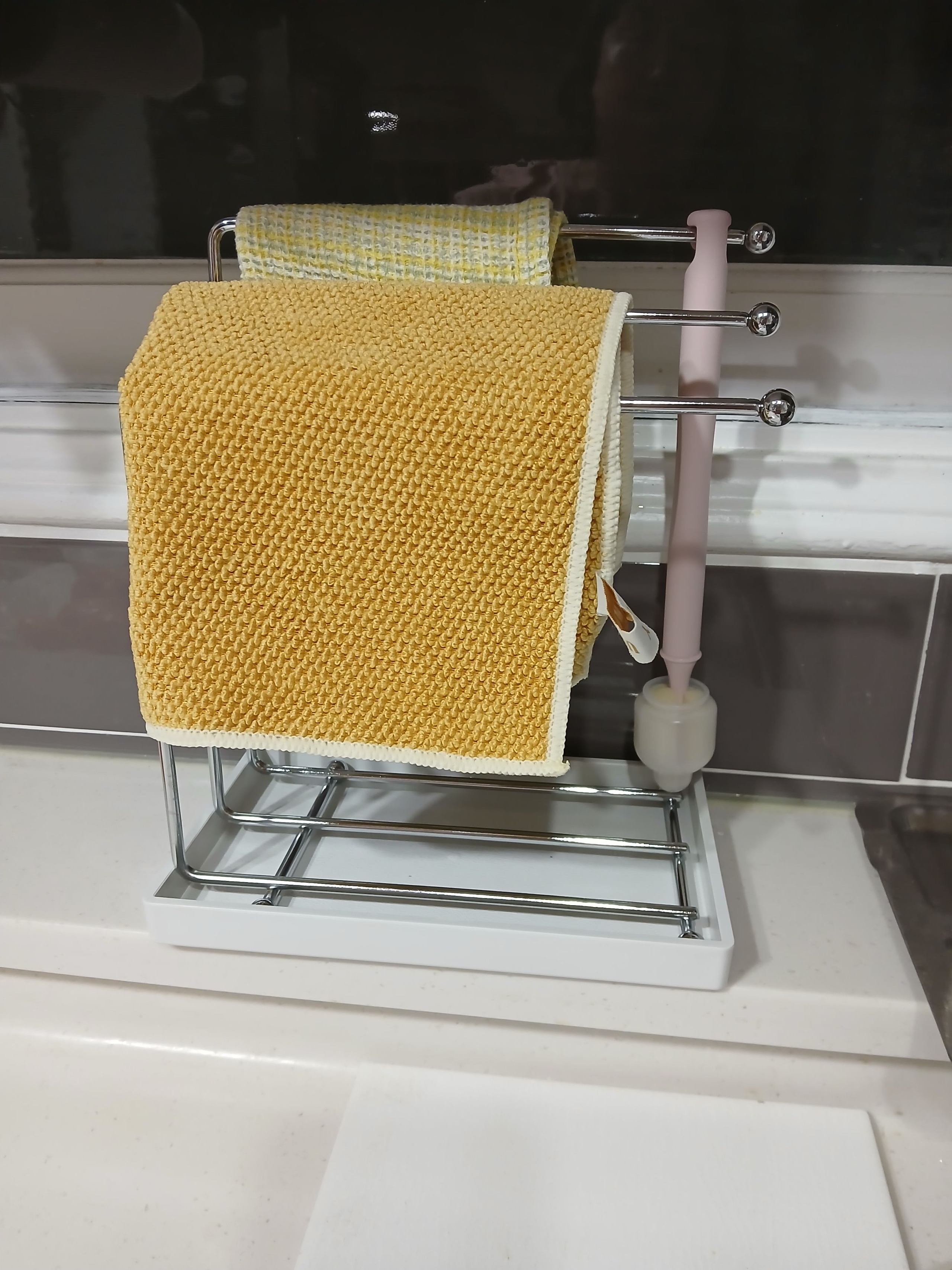 Oatley 3-Tier Modern Stand Dishcloth Rack user photo