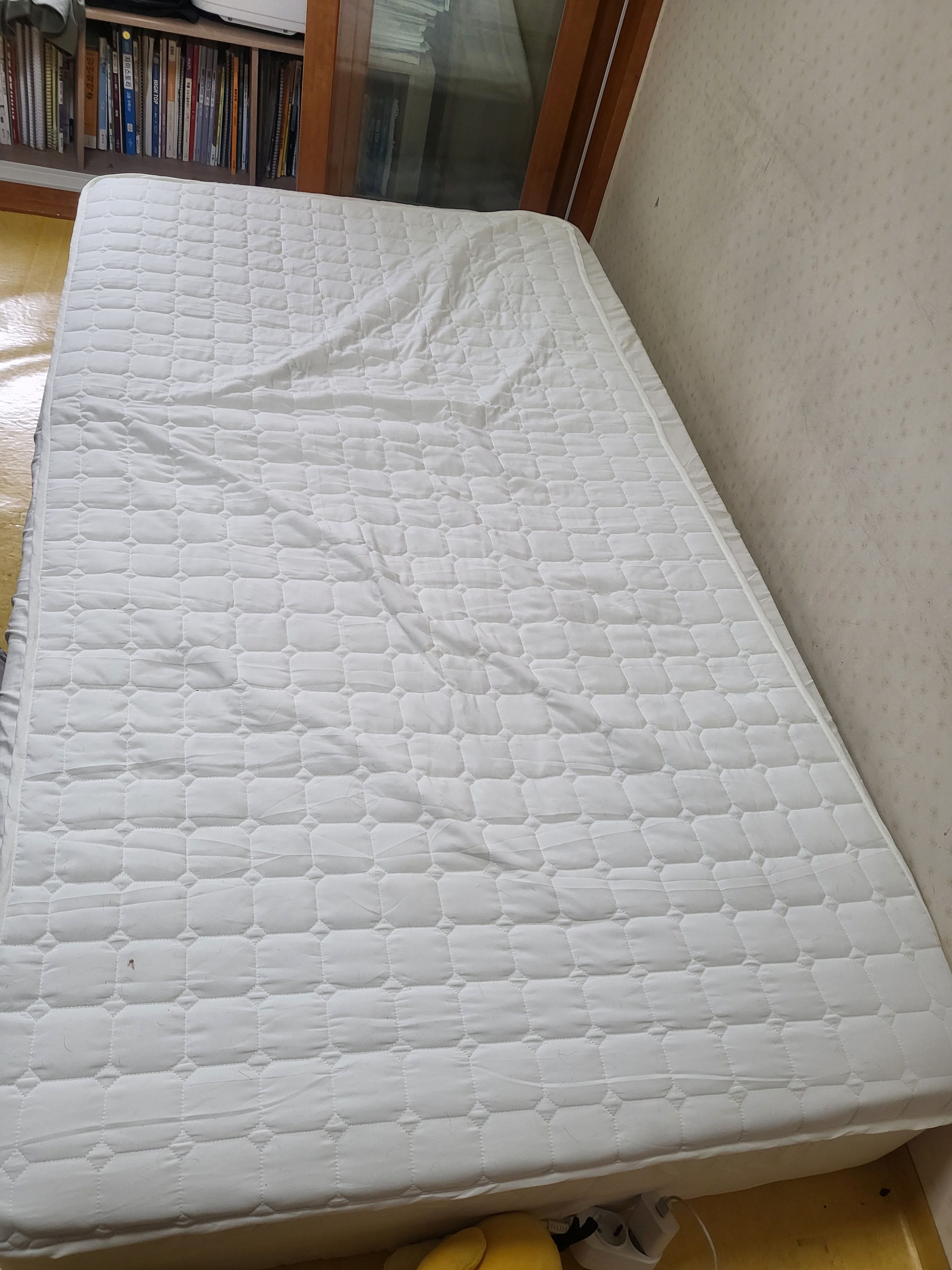 Square Quilted Waterproof Mattress Cover user photo